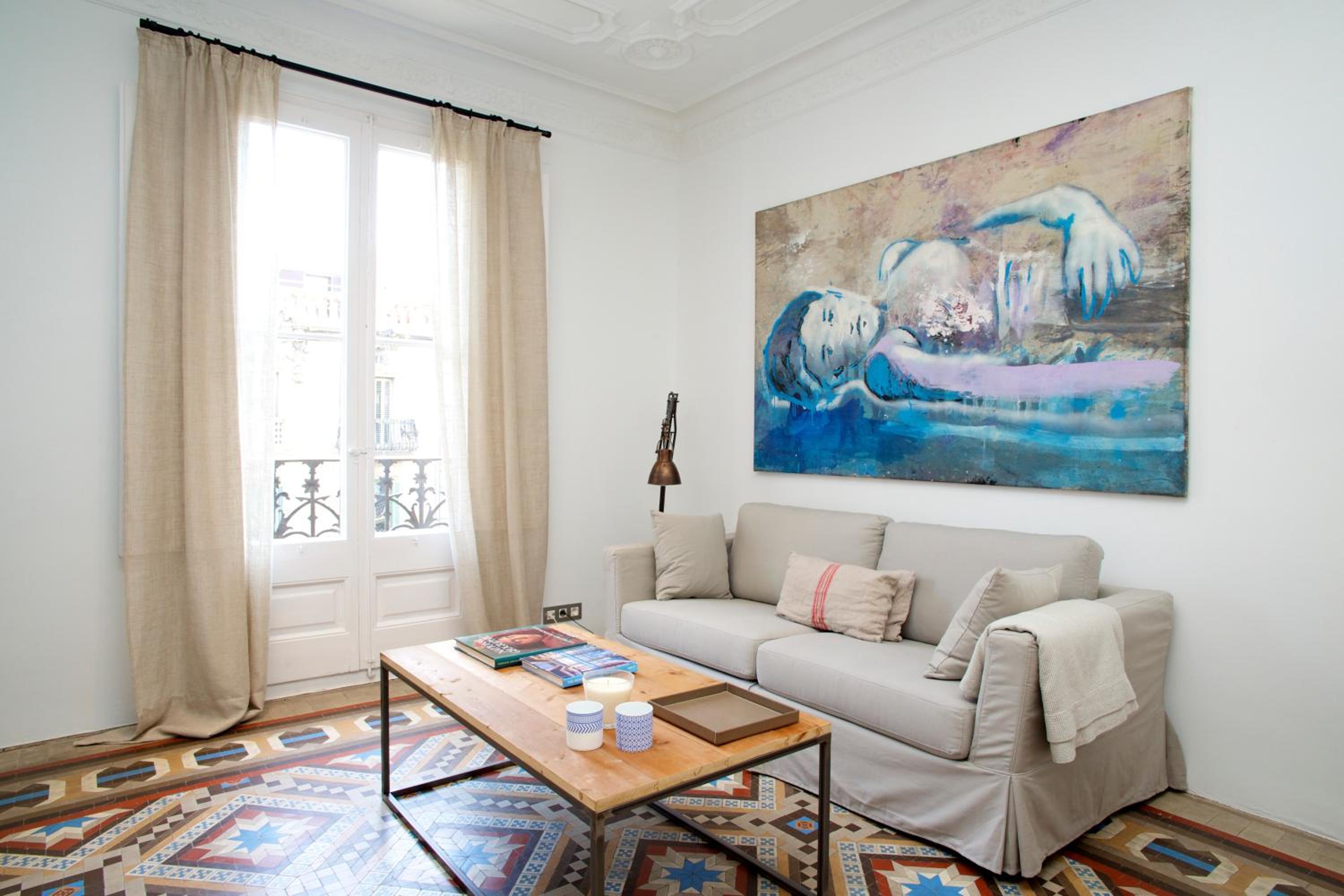 Two-Bedroom Apartment with Balcony photo 3