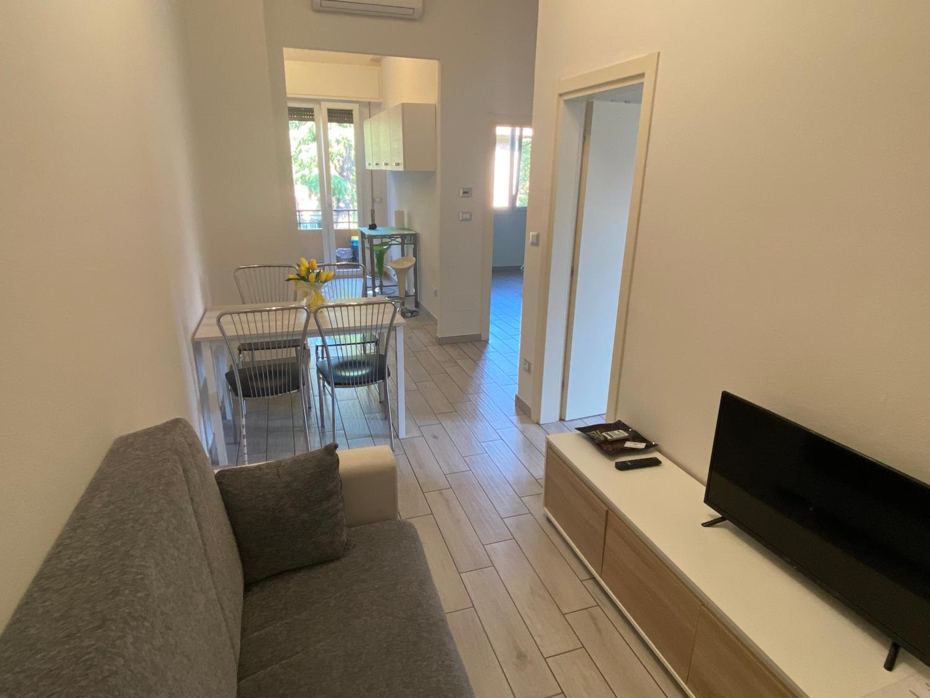 Two-Bedroom Apartment - Photo 37