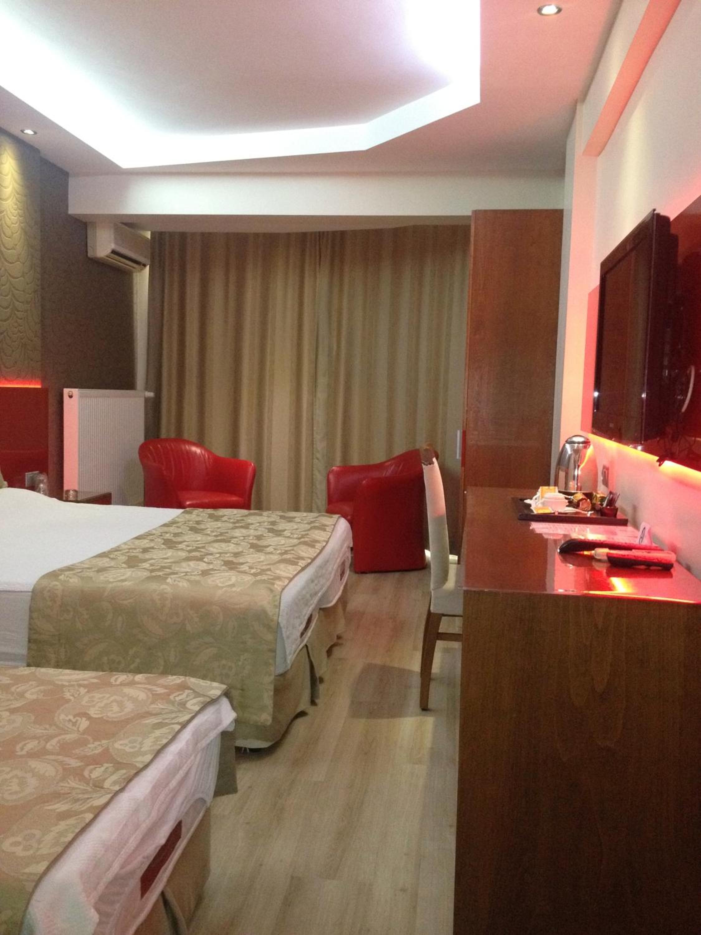 Deluxe Triple Room photo 1