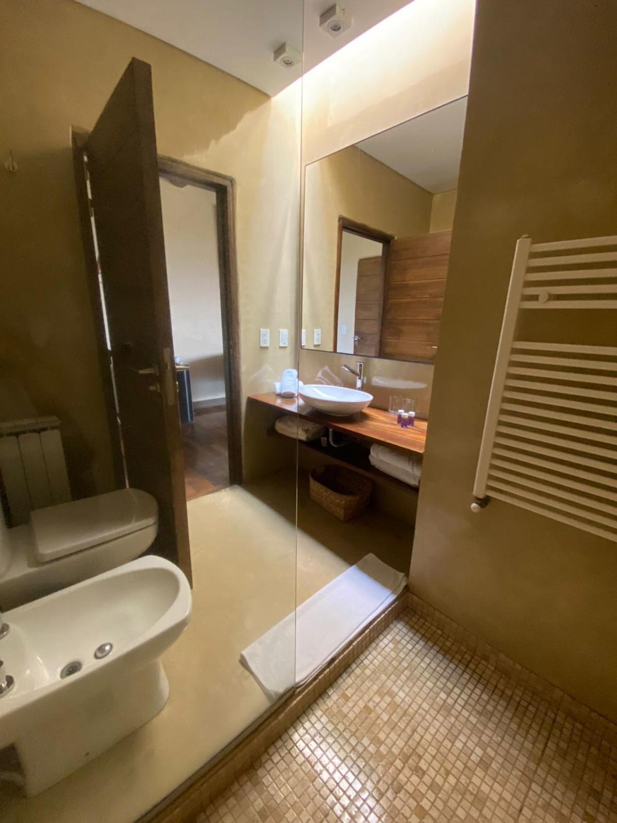Standard Twin Room with Mountain View photo 3
