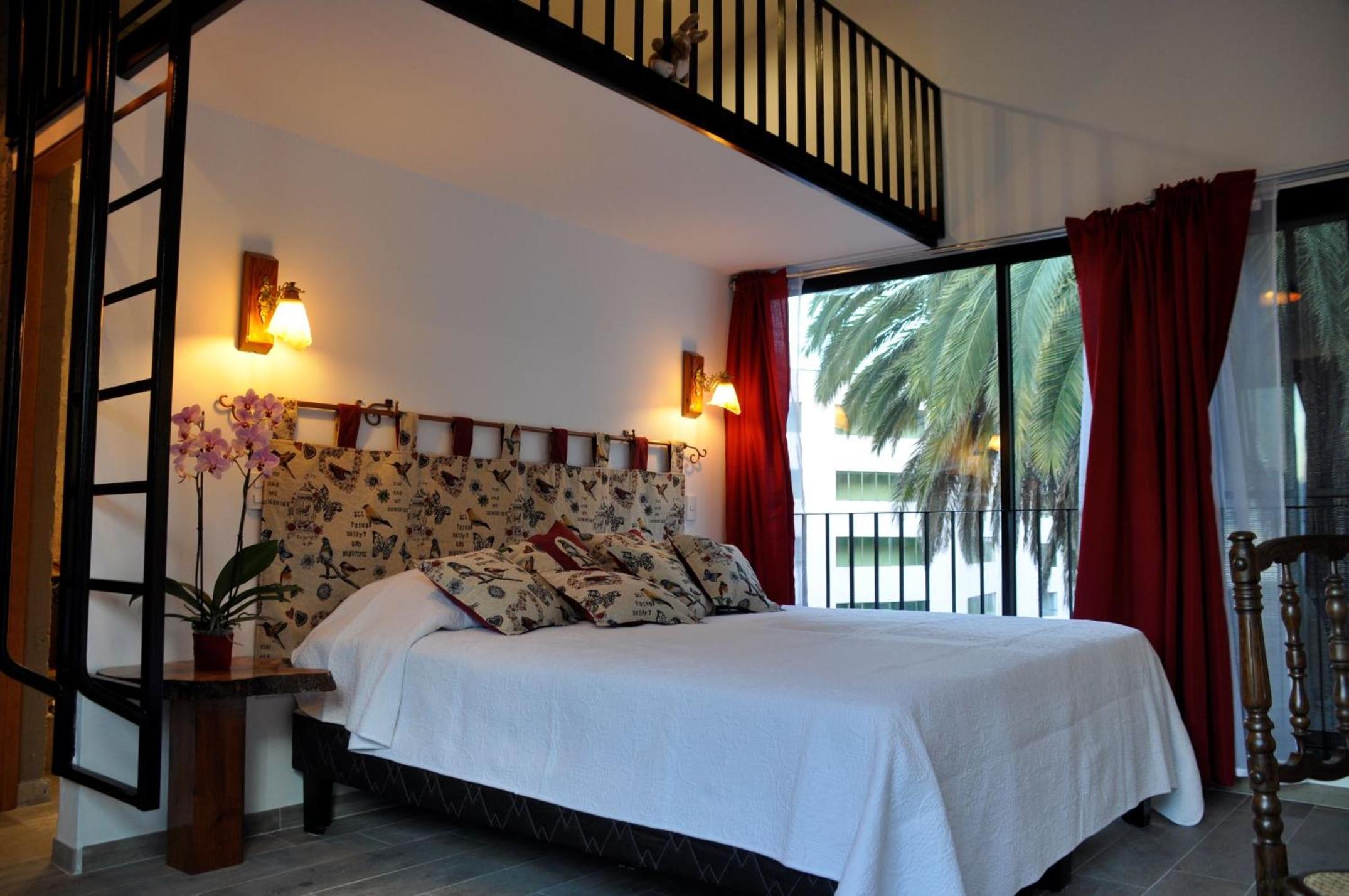 Deluxe Double or Twin Room with Garden View photo 2