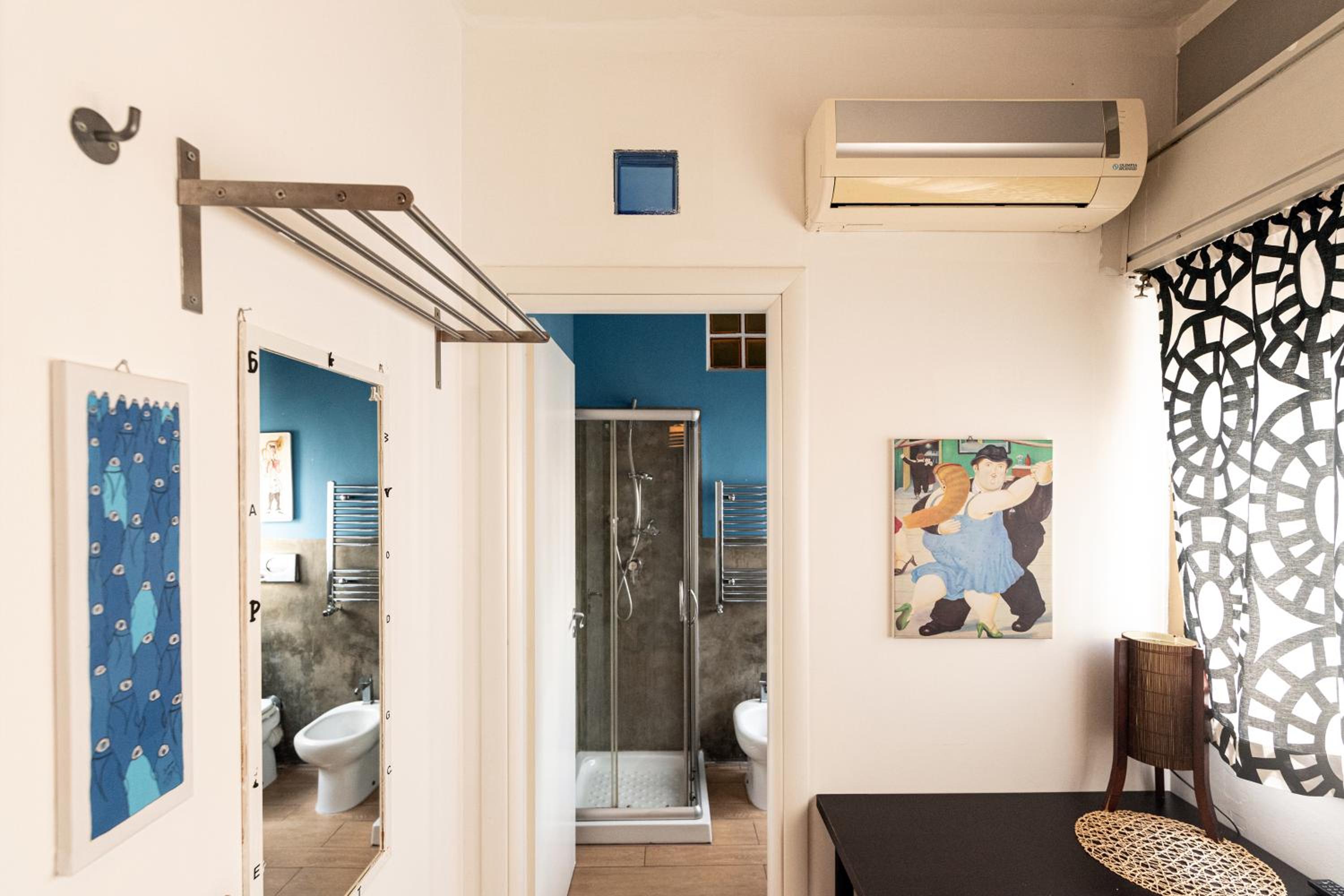 Double Room - Photo 6