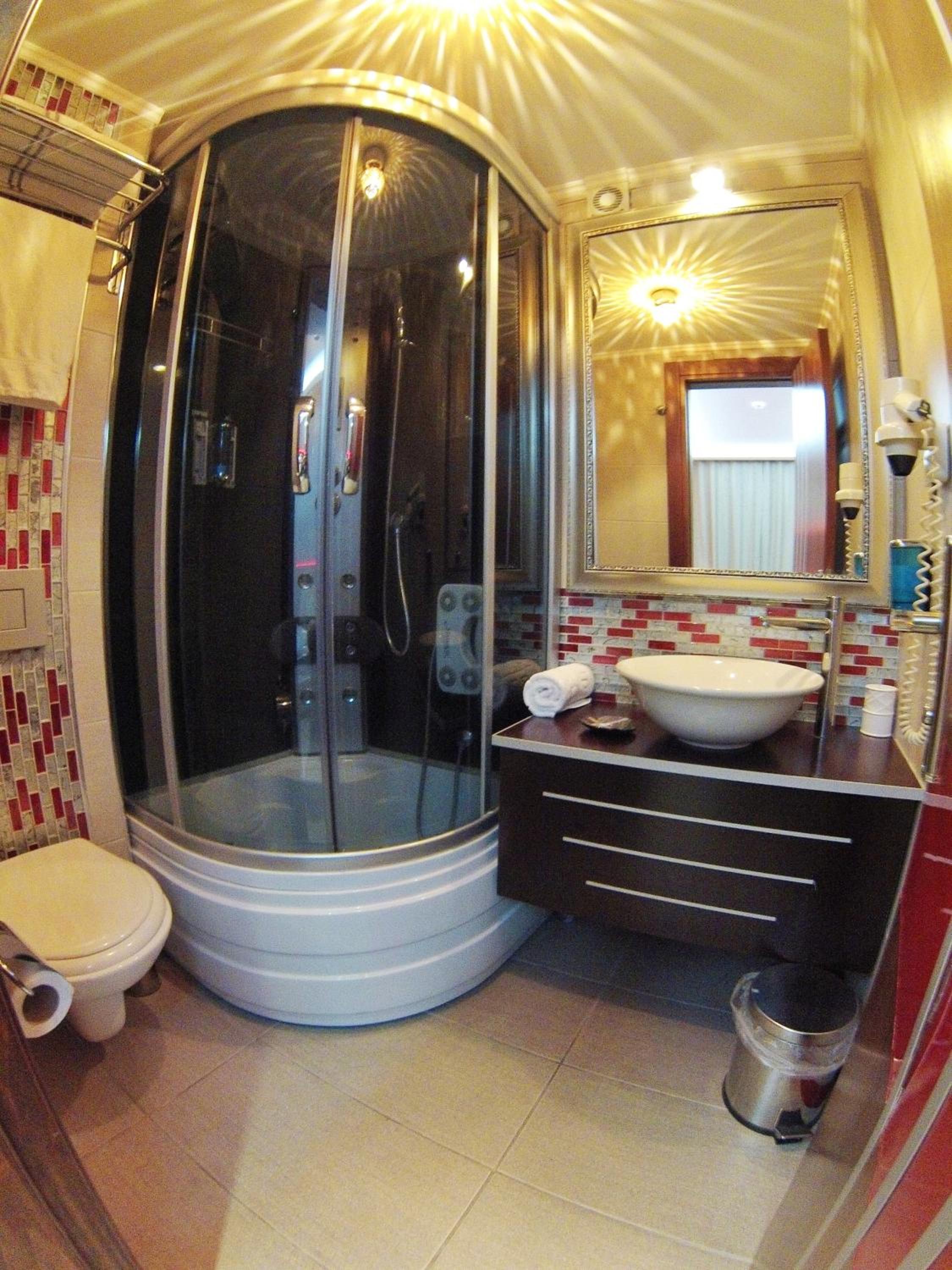 Deluxe Triple Room photo 2