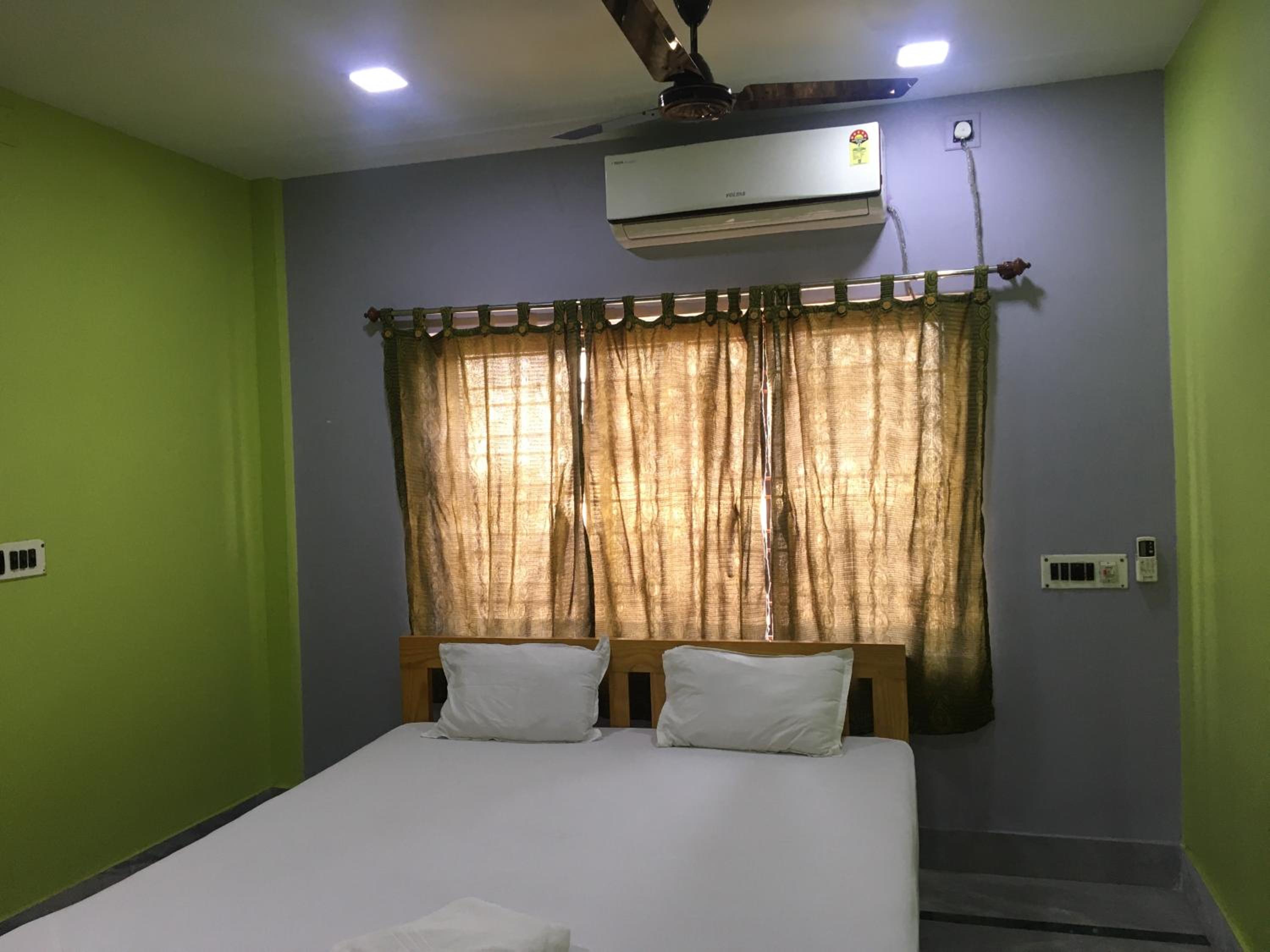 Deluxe Double Room - Photo 6