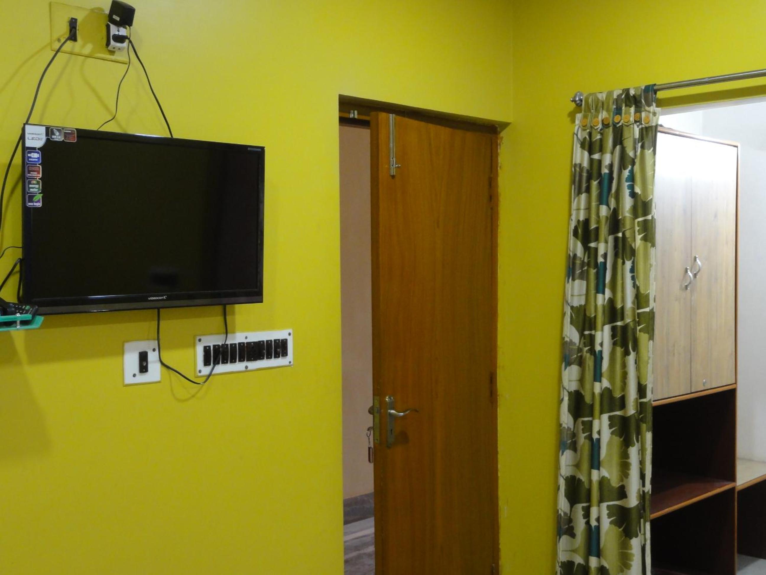 Deluxe Double Room - Photo 7