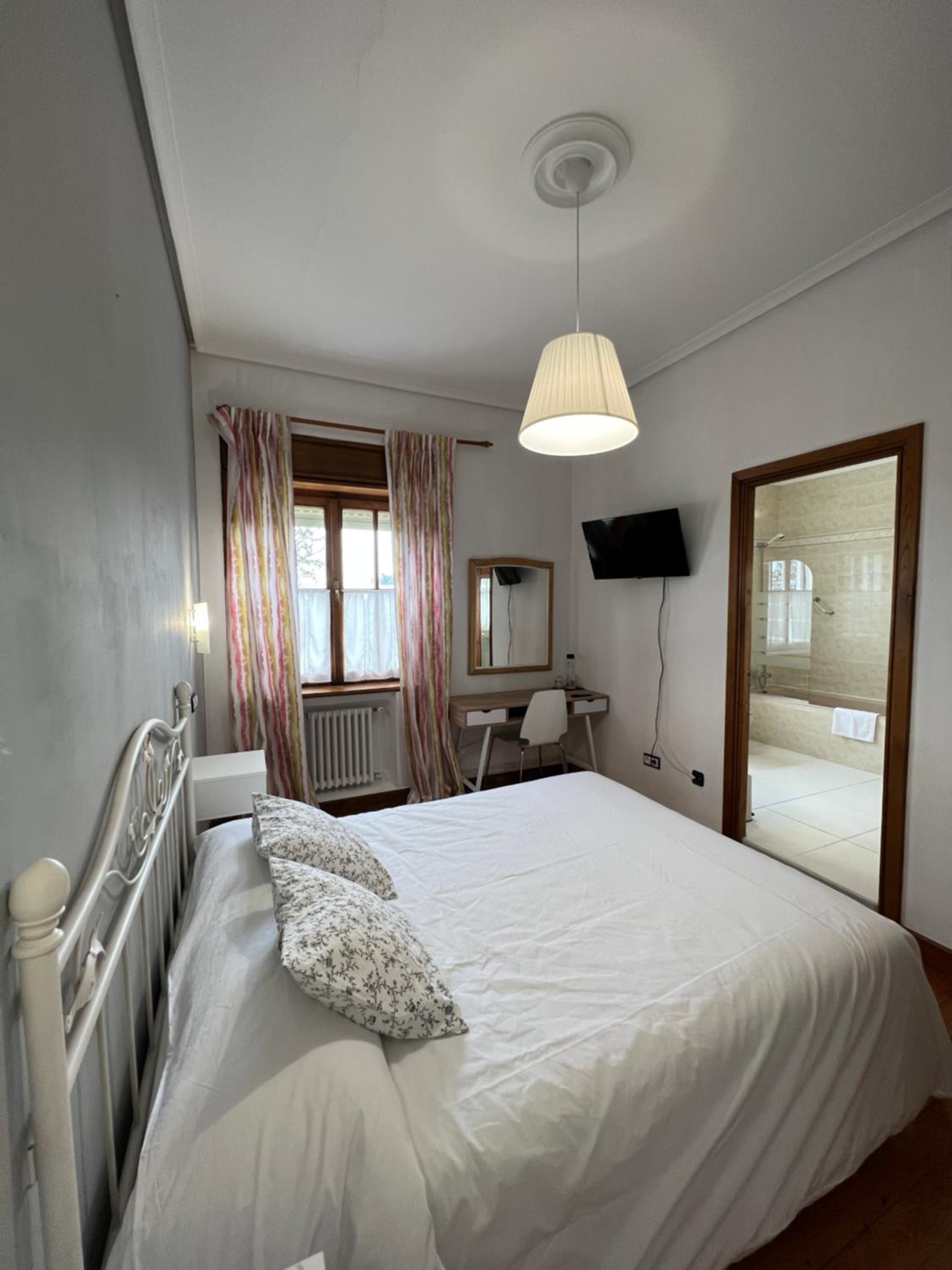 Habitación Doble Pequeña