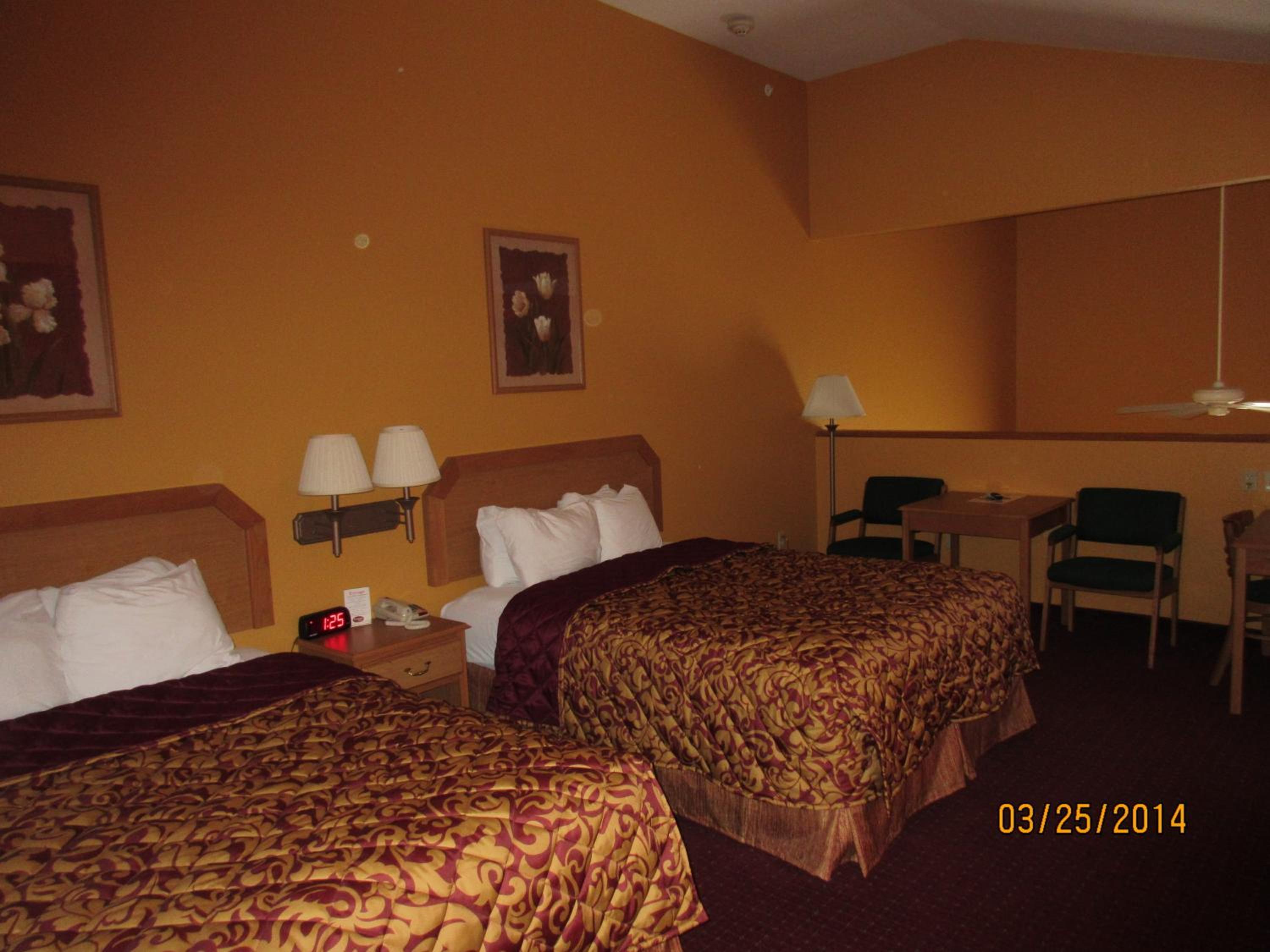 Loft Suite - Non-Smoking photo 2