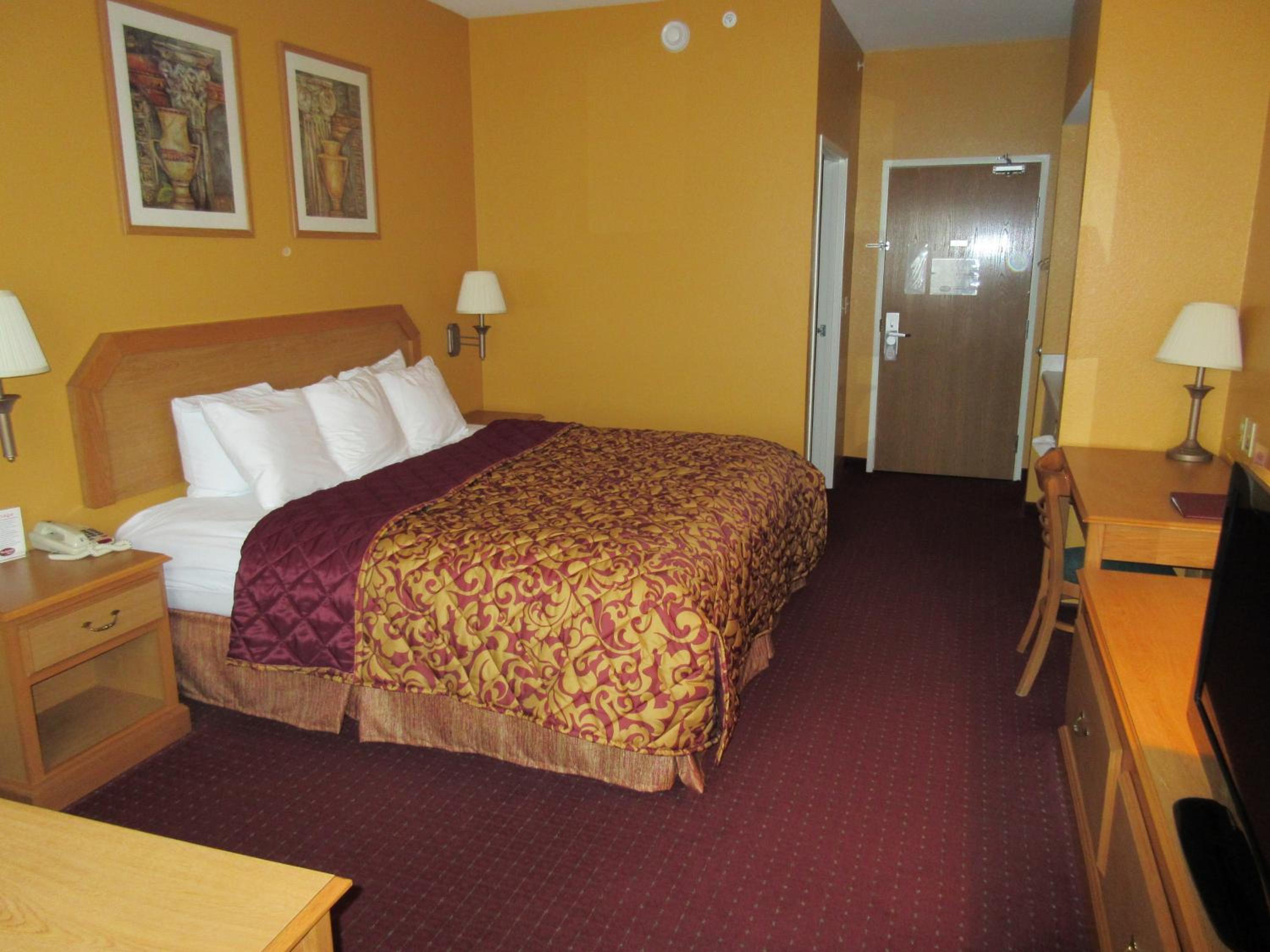 King Room - Non-Smoking photo 1