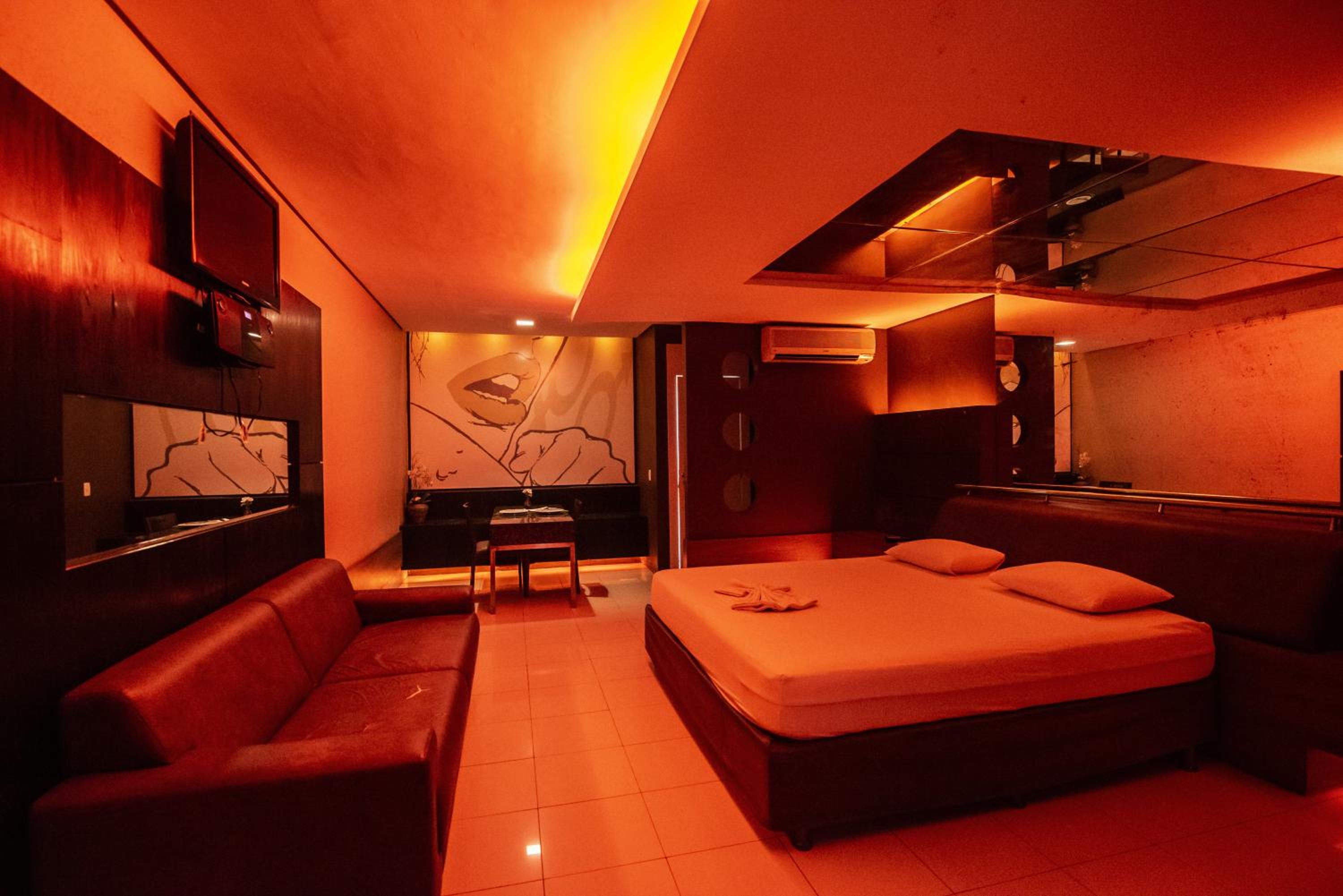 Suite with Private Pool