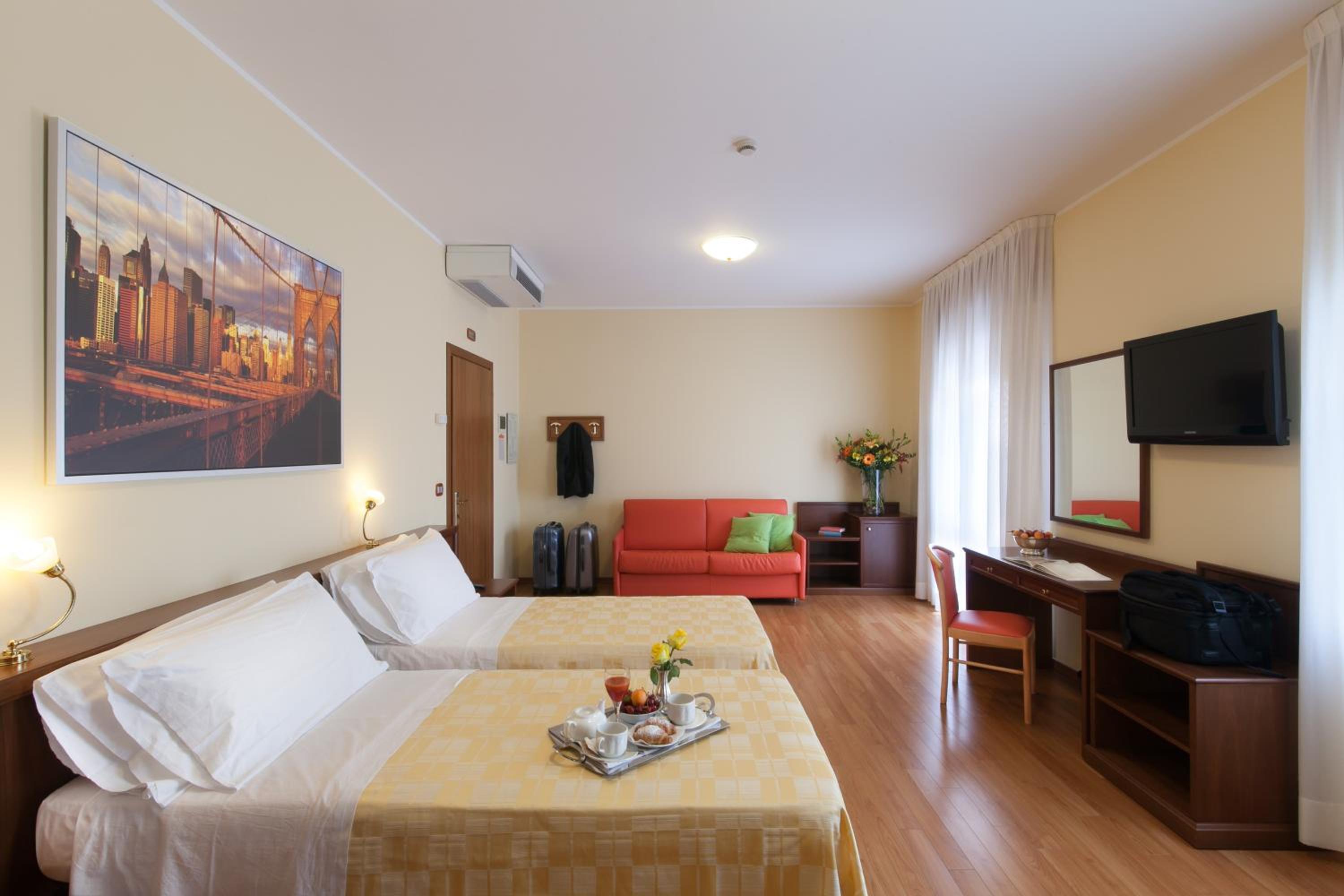Superior Twin Room - Photo 2