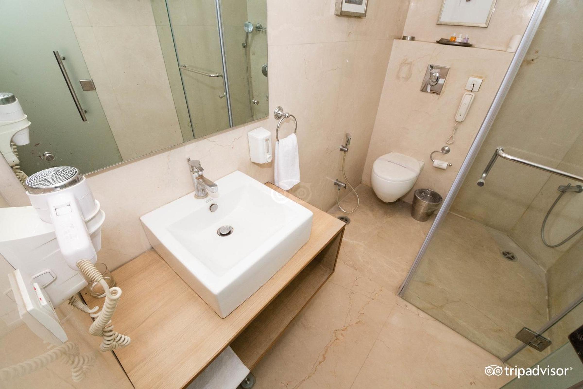 Deluxe Double Room - Photo 5