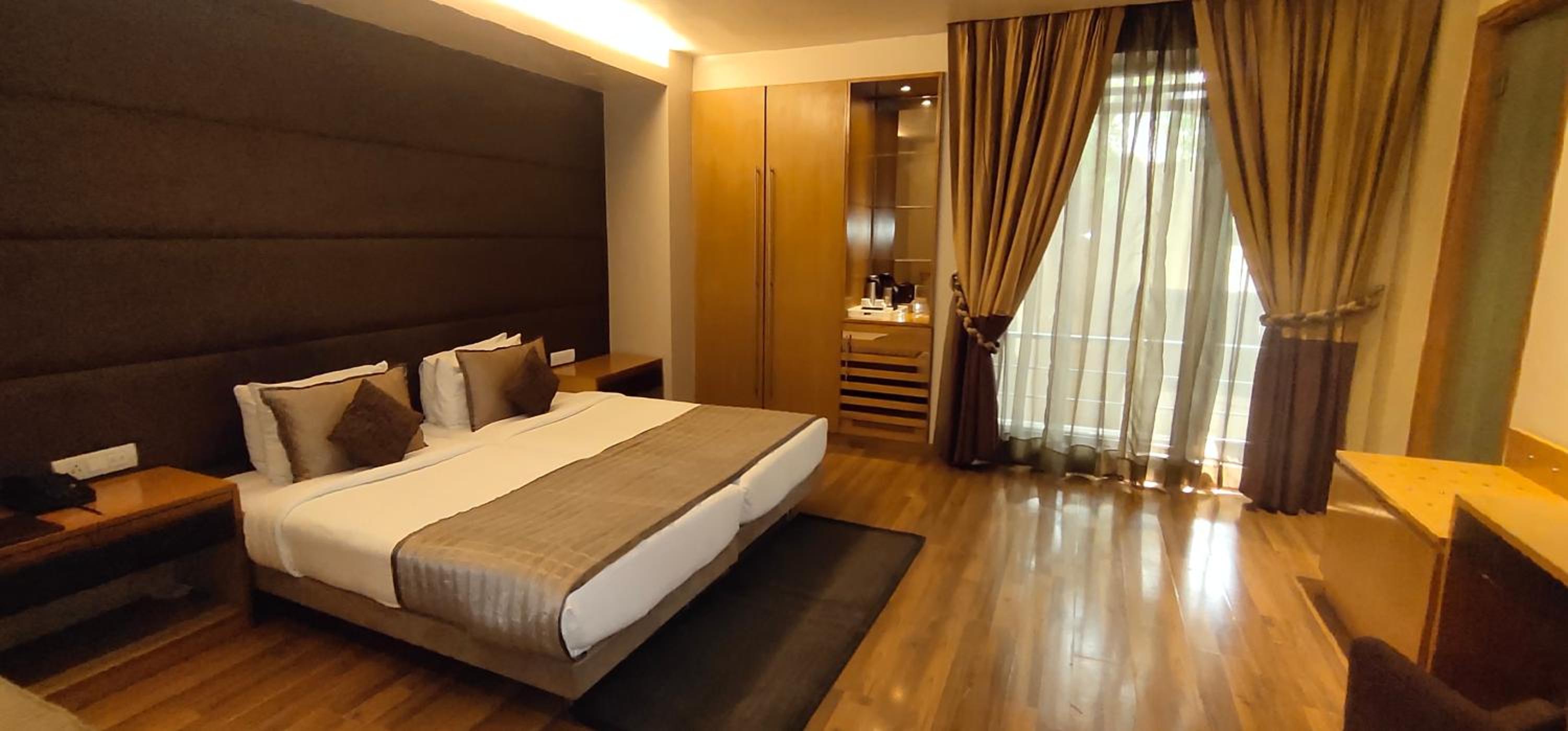 Superior Double Room - Photo 1