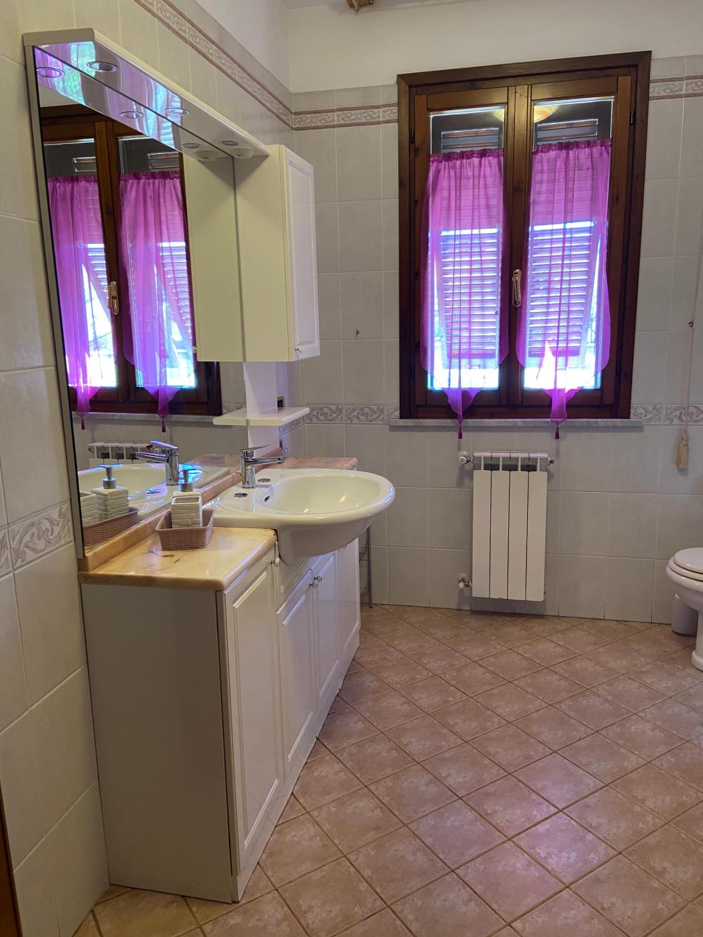Two-Bedroom Apartment - Photo 10