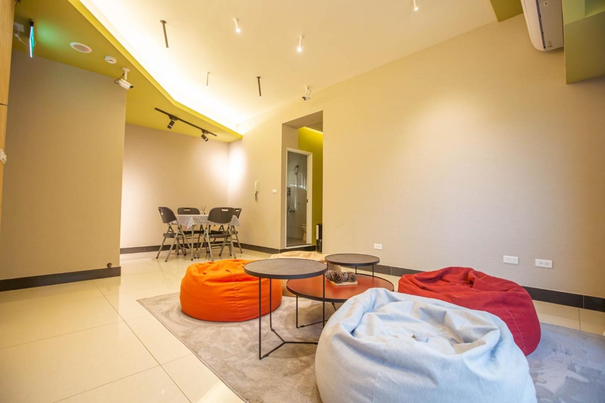 Three-Bedroom Apartment - Photo 2
