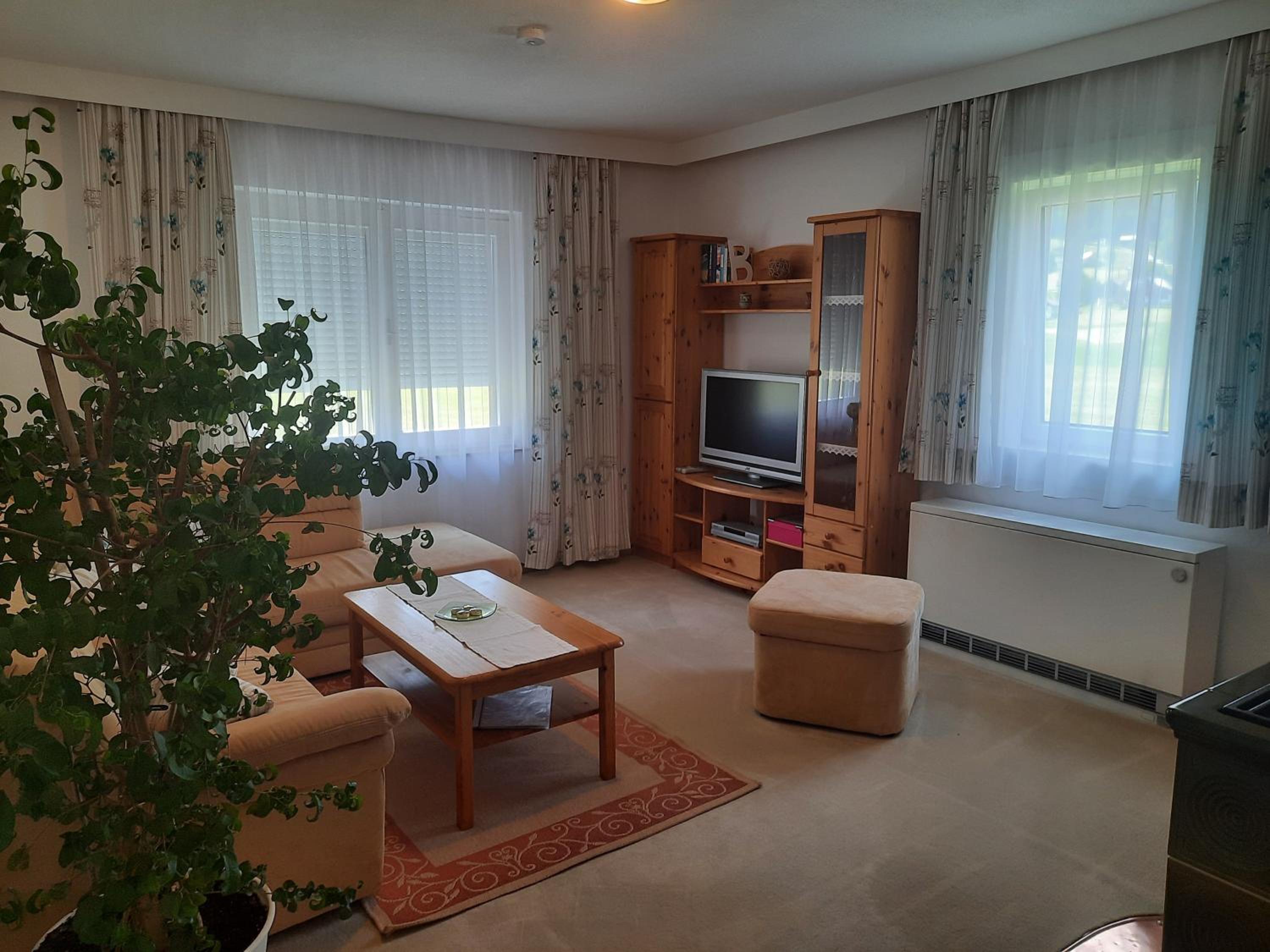 Two-Bedroom Apartment 2 (5 Adults)