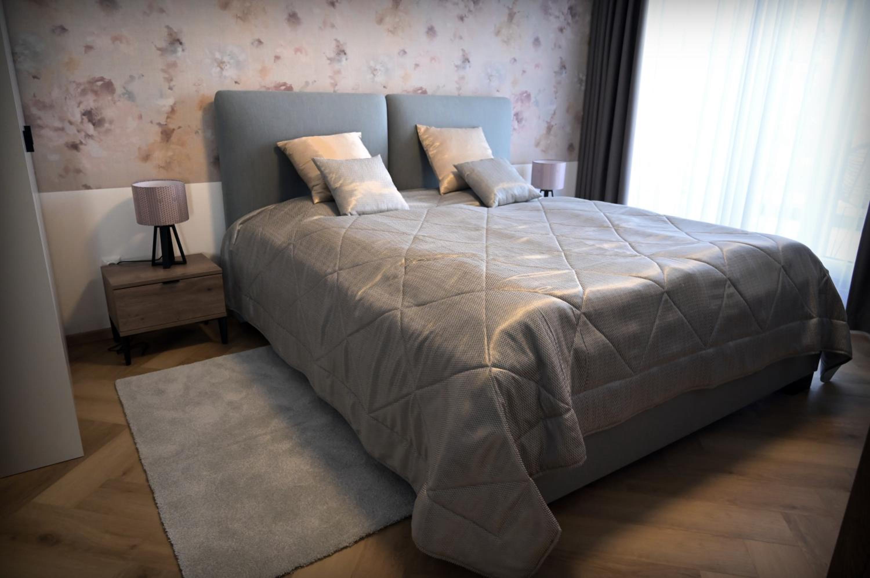 Two-Bedroom Apartment - Photo 7