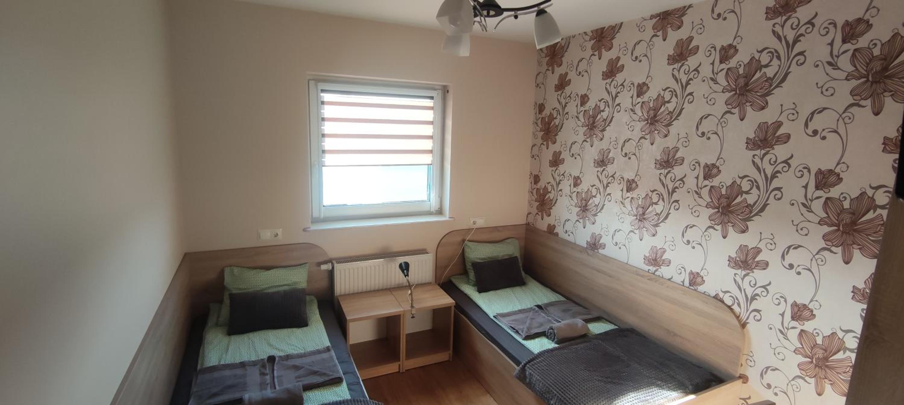 Standard Twin Room - Photo 20