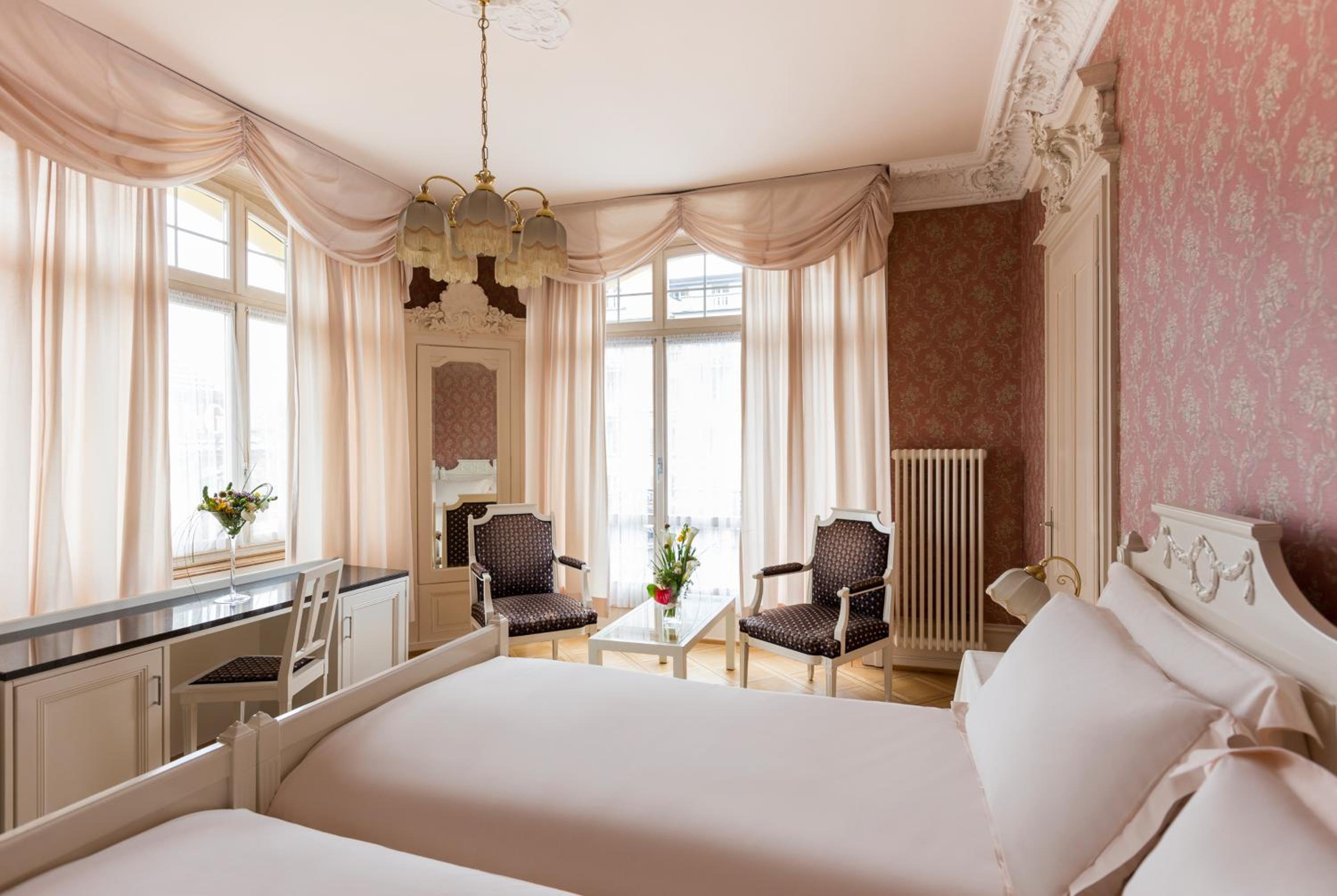 Royal Superior Room