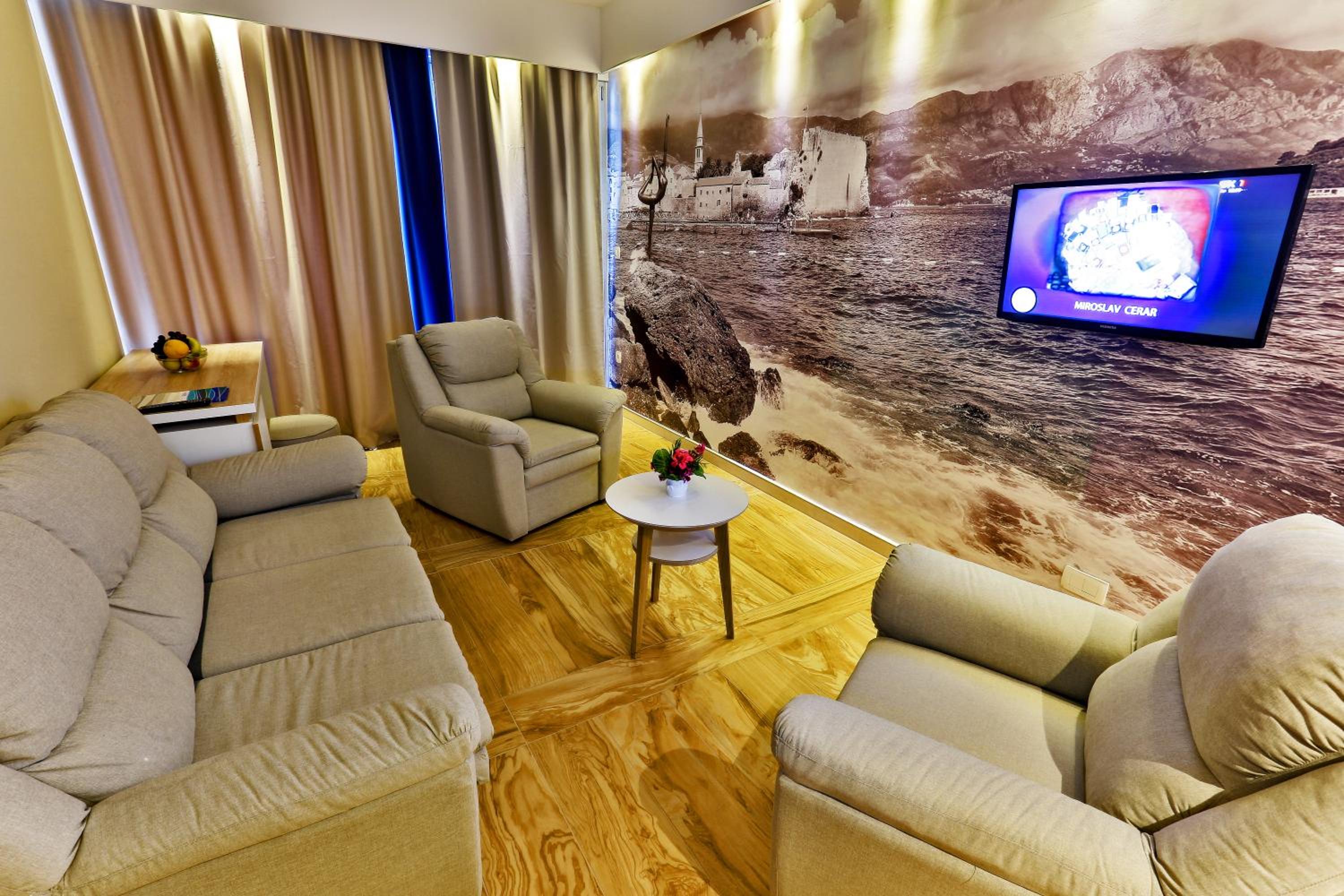 Suite with Sea View