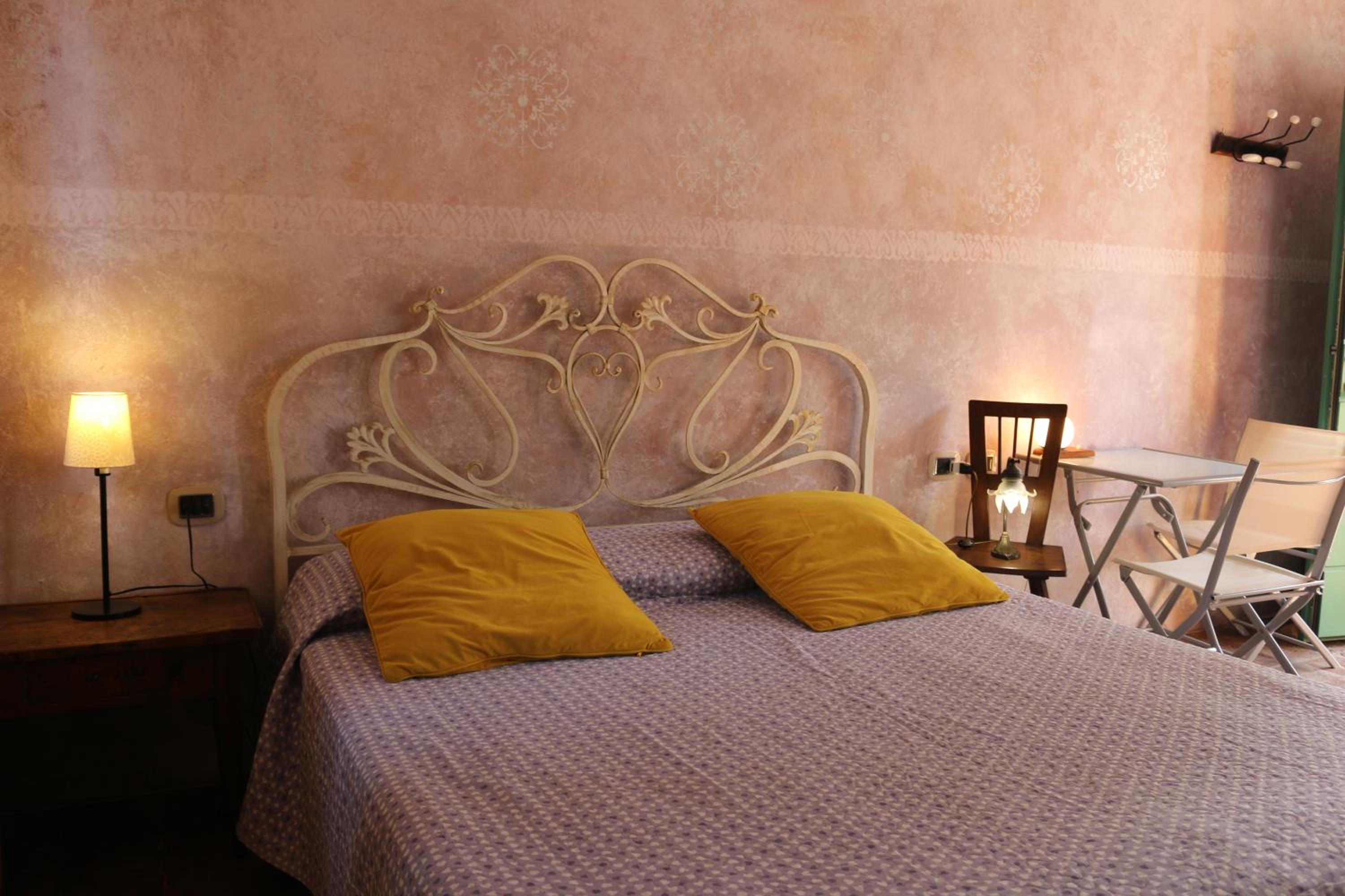 Double Room with Extra Bed photo 1