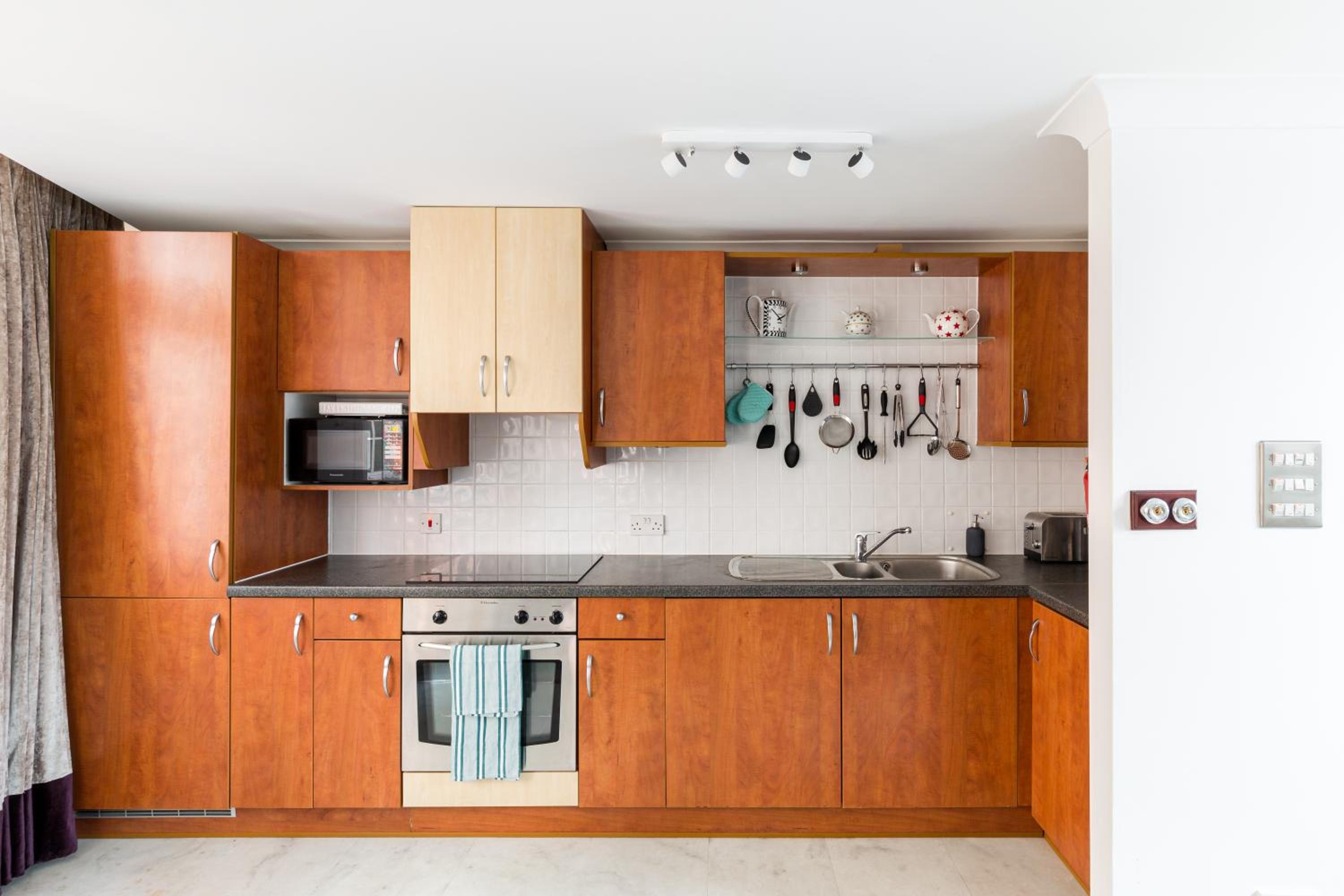 Penthouse Apartment - Photo 5