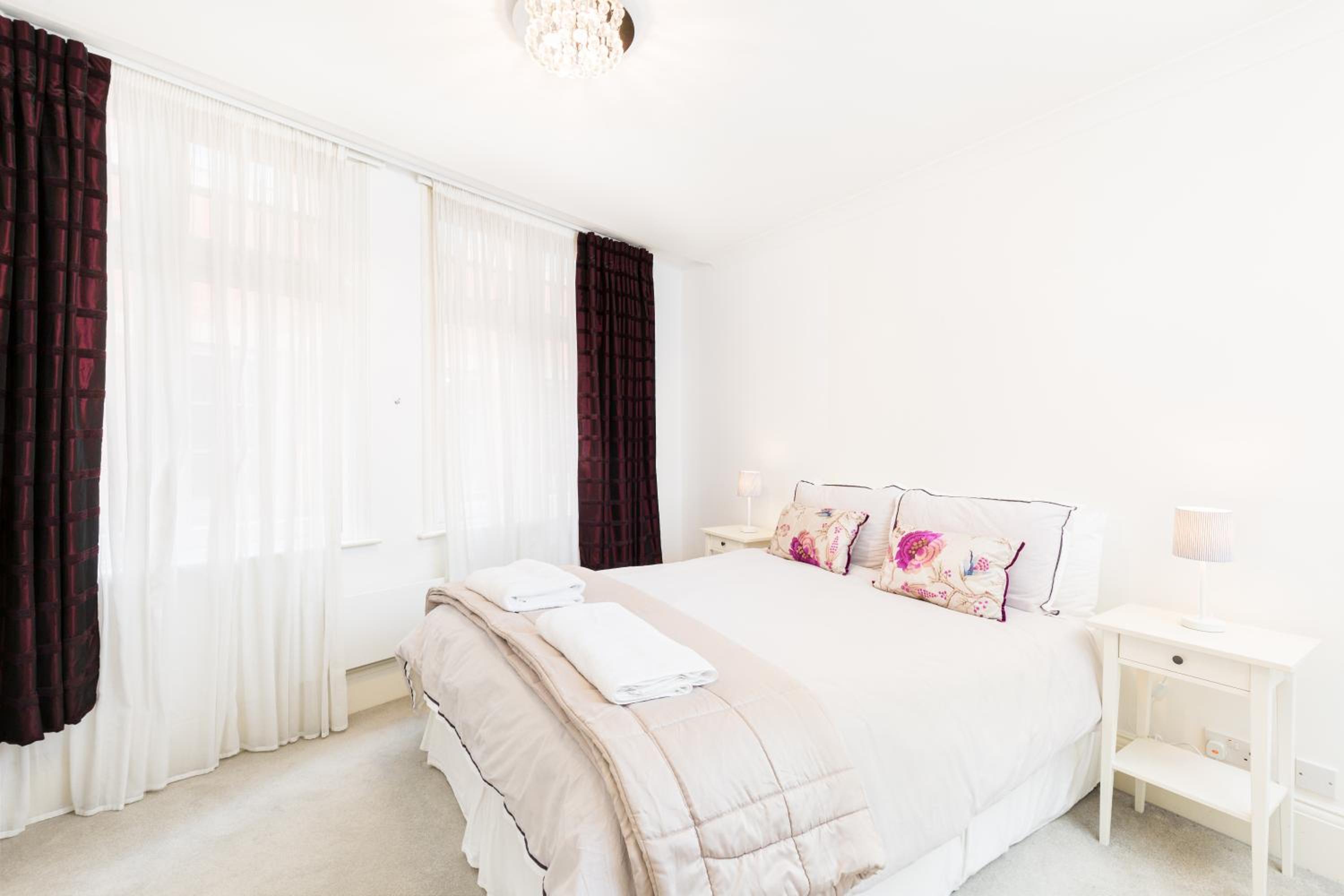 Penthouse Apartment - Photo 8