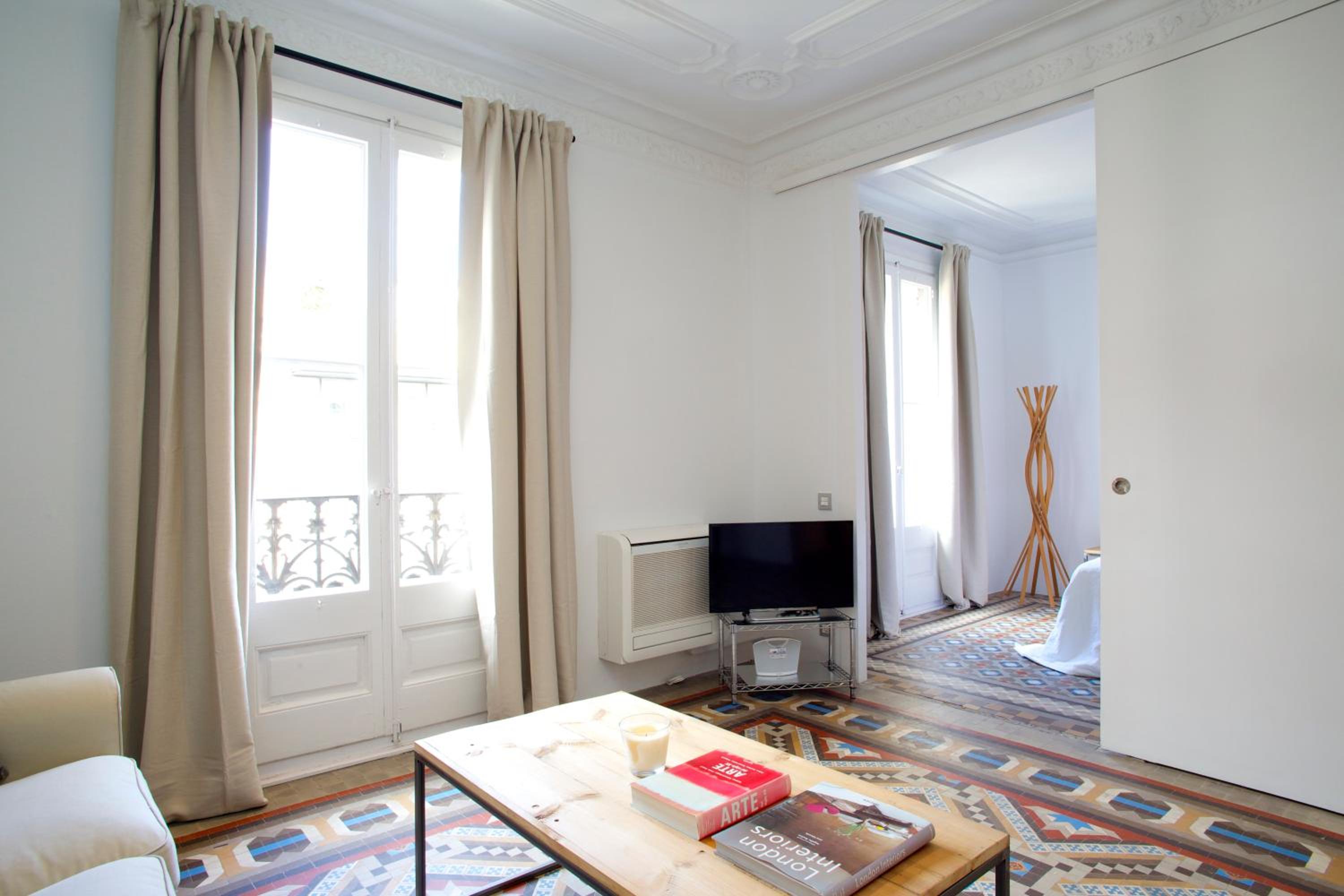 Two-Bedroom Apartment With Balcony (4 Adults) photo 3