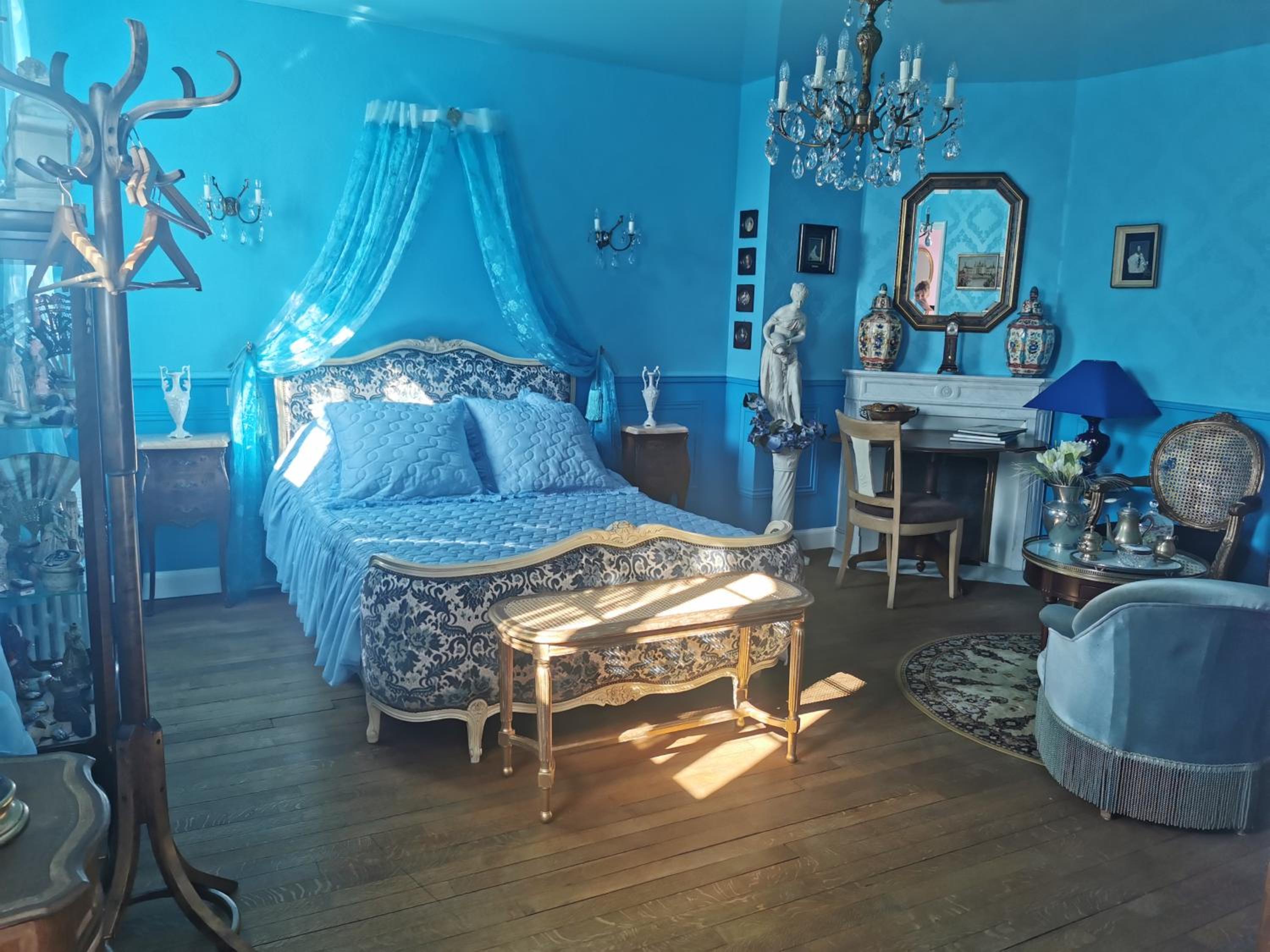 Double Room - Photo 2