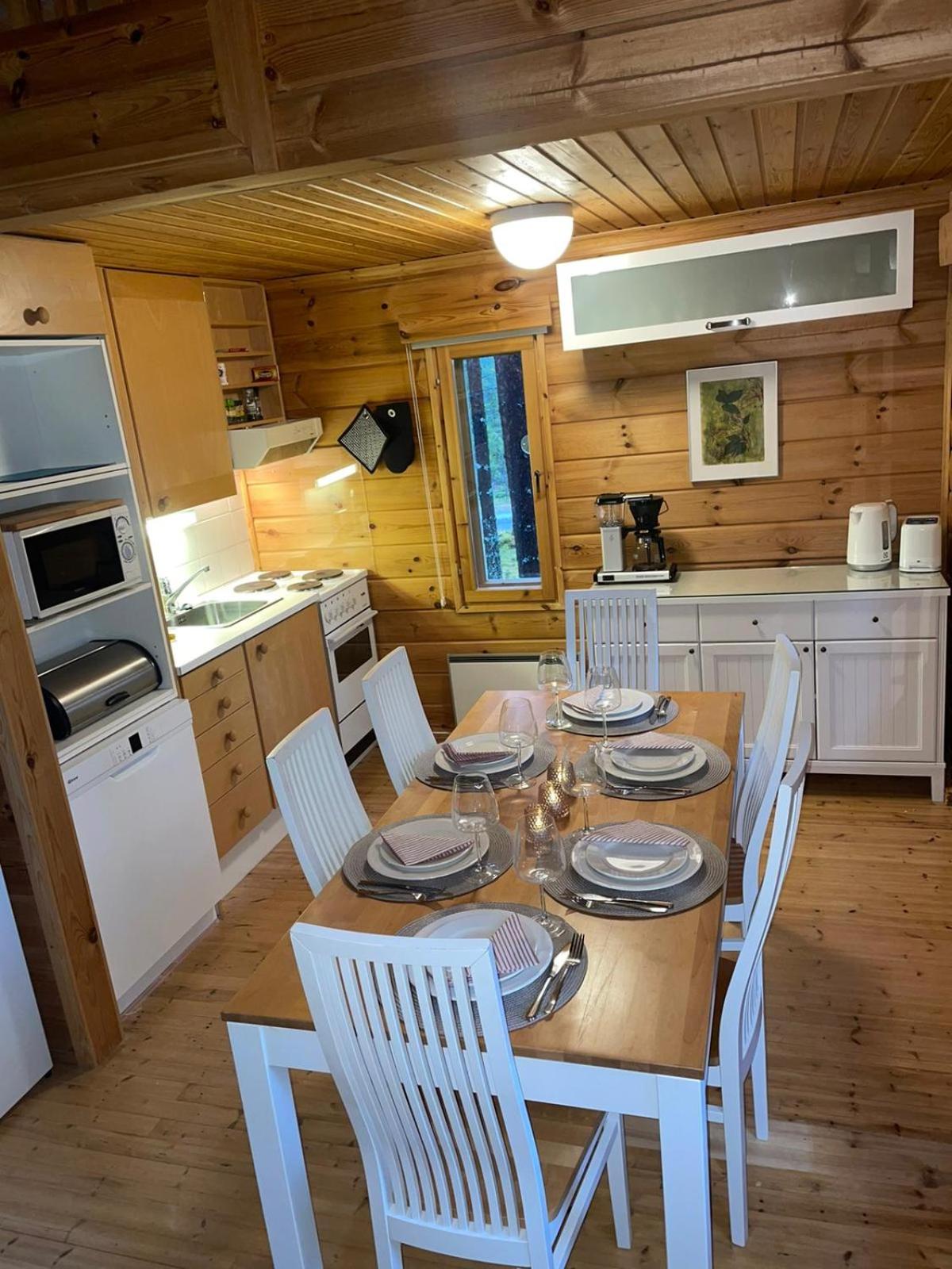 Two-Bedroom House - Photo 6
