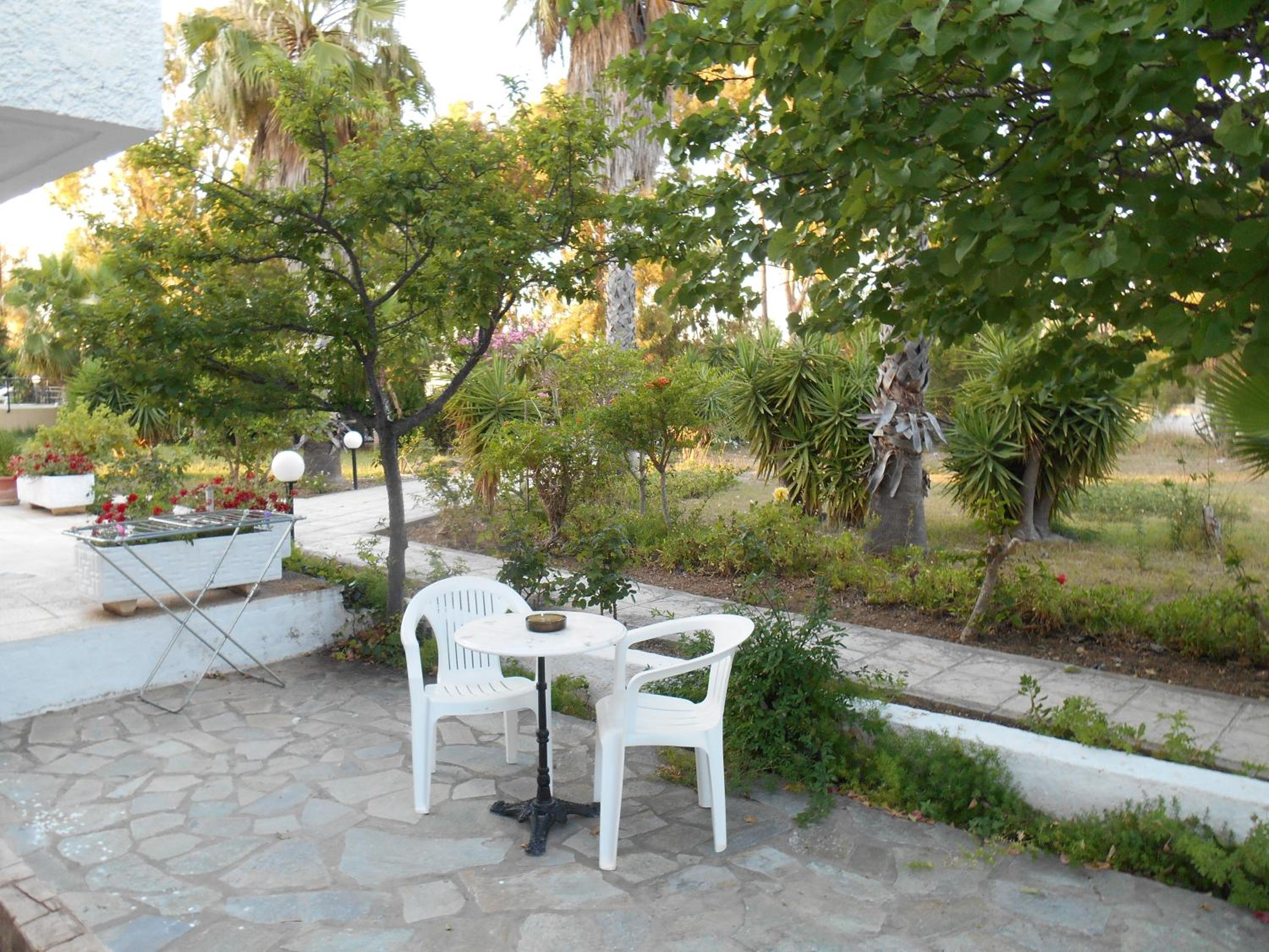 Family Apartment ( 2 Adults + 2 Children)