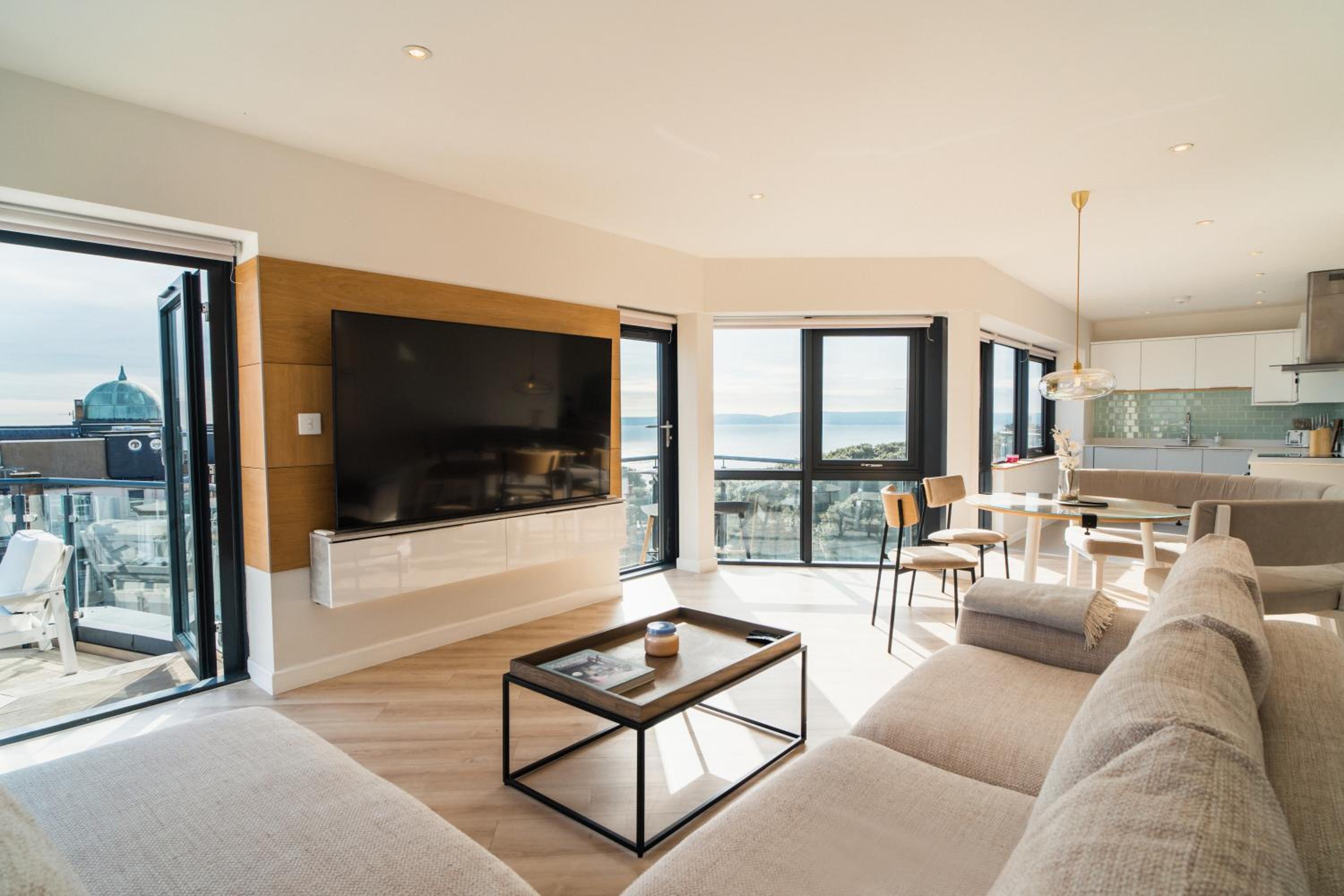 Apartment with Sea View