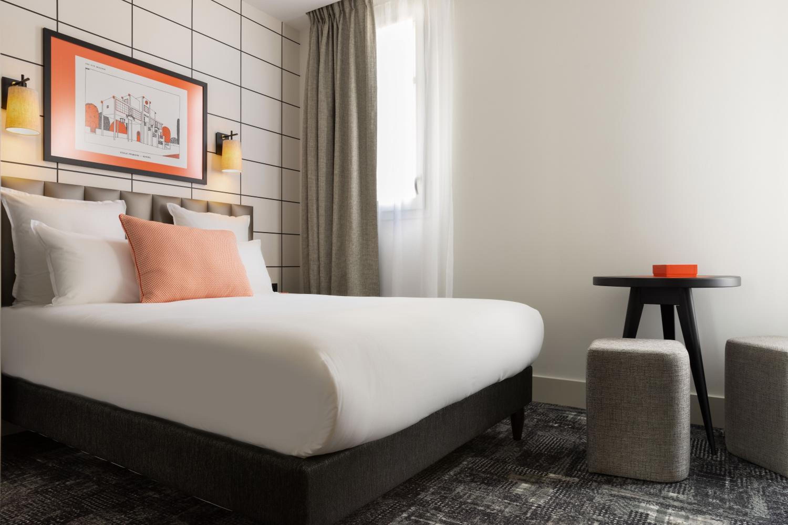 Medium Double or Twin Room photo 3