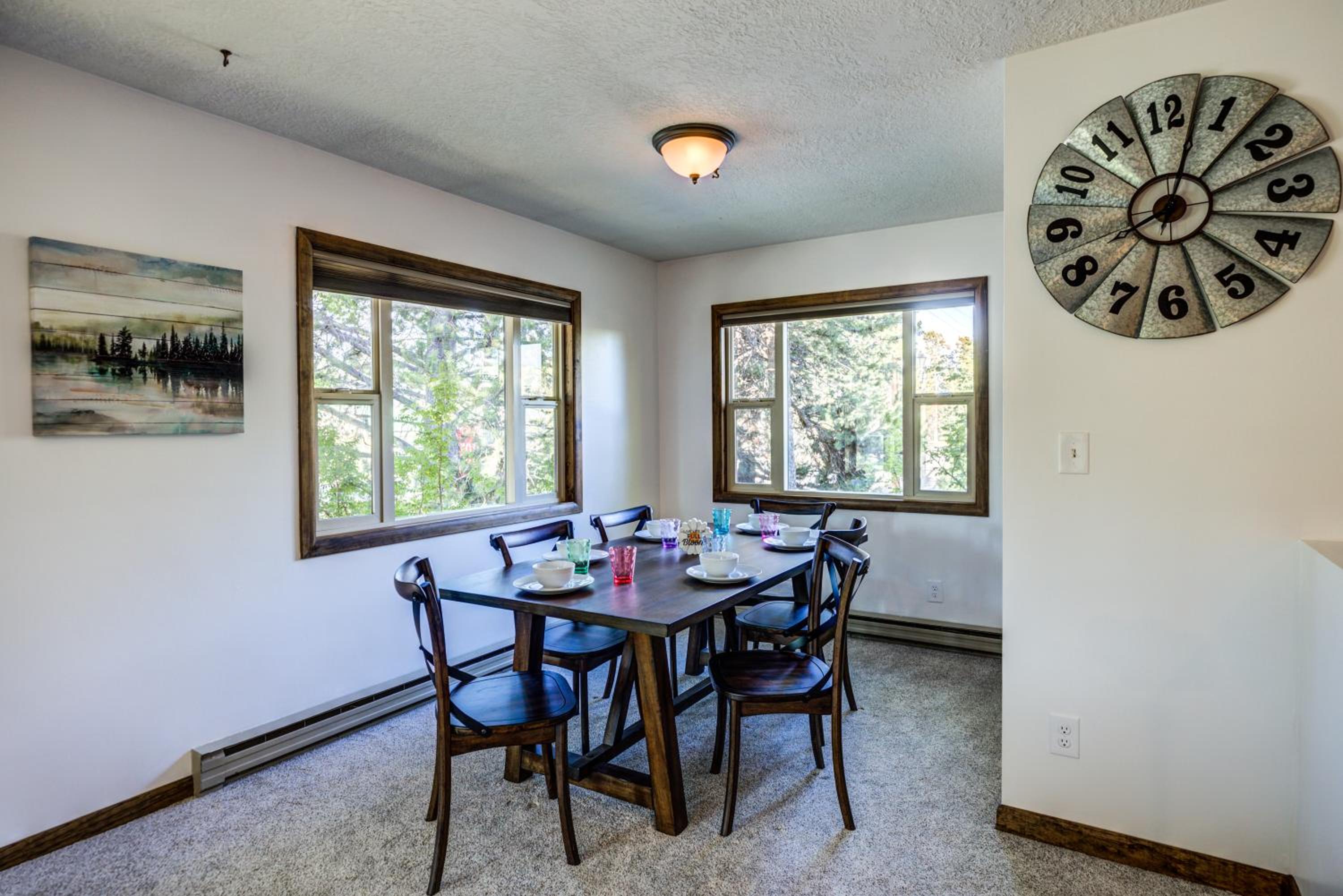 Four-Bedroom House - Photo 25