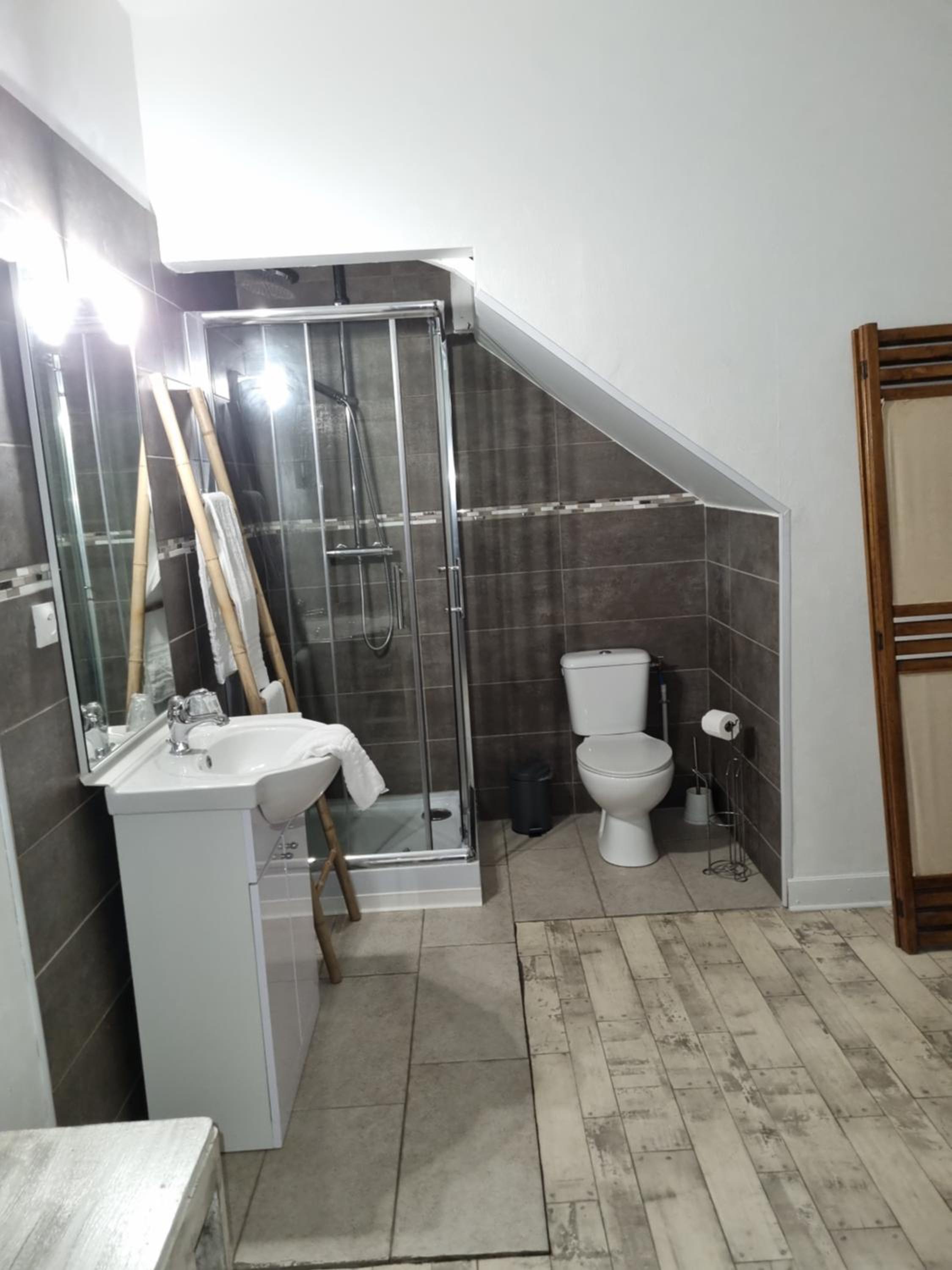 Single Room photo 3