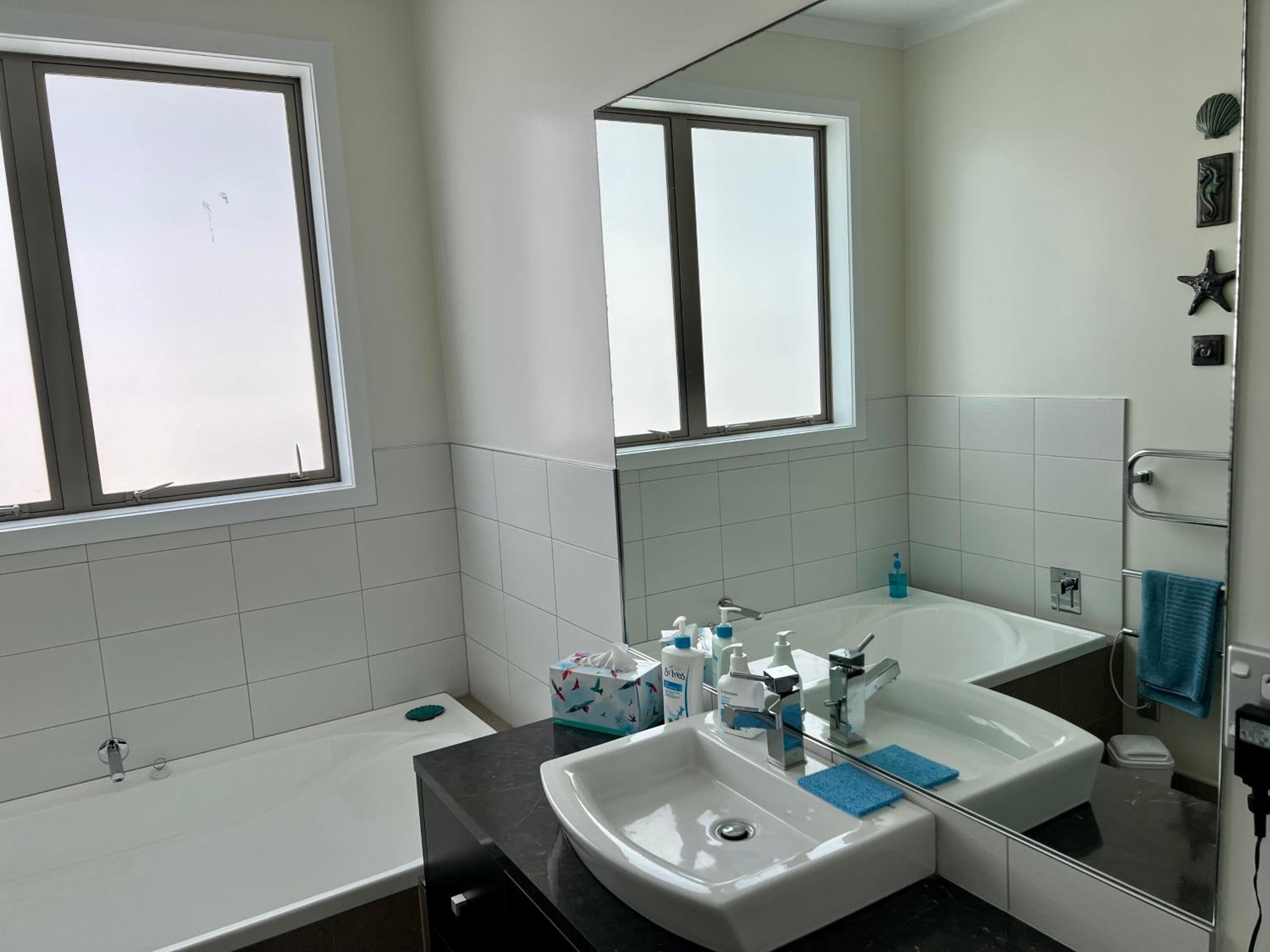 Double Room with Patio - Photo 14