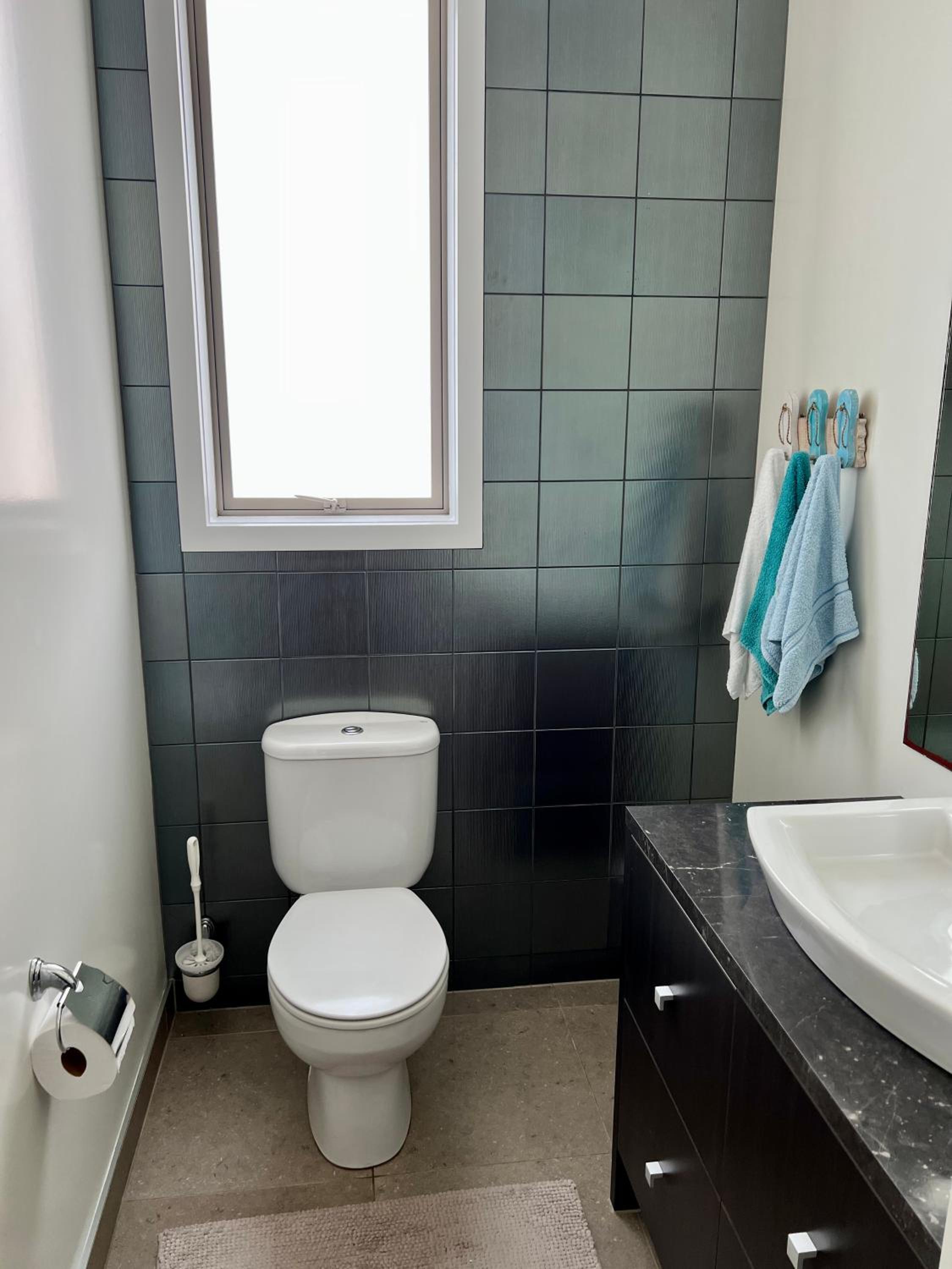 Double Room with Patio - Photo 16