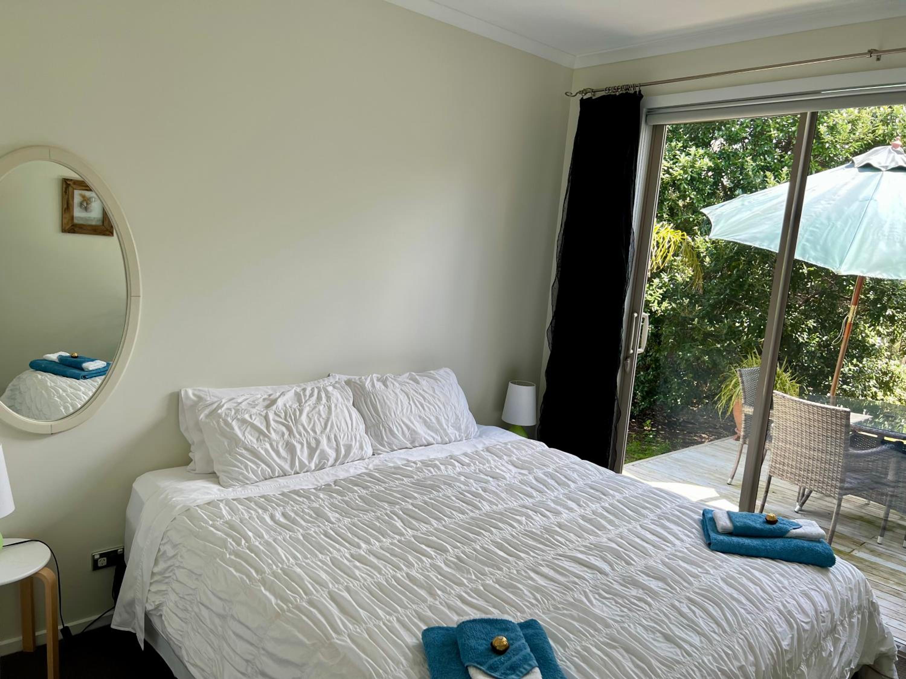 Double Room with Patio - Photo 1