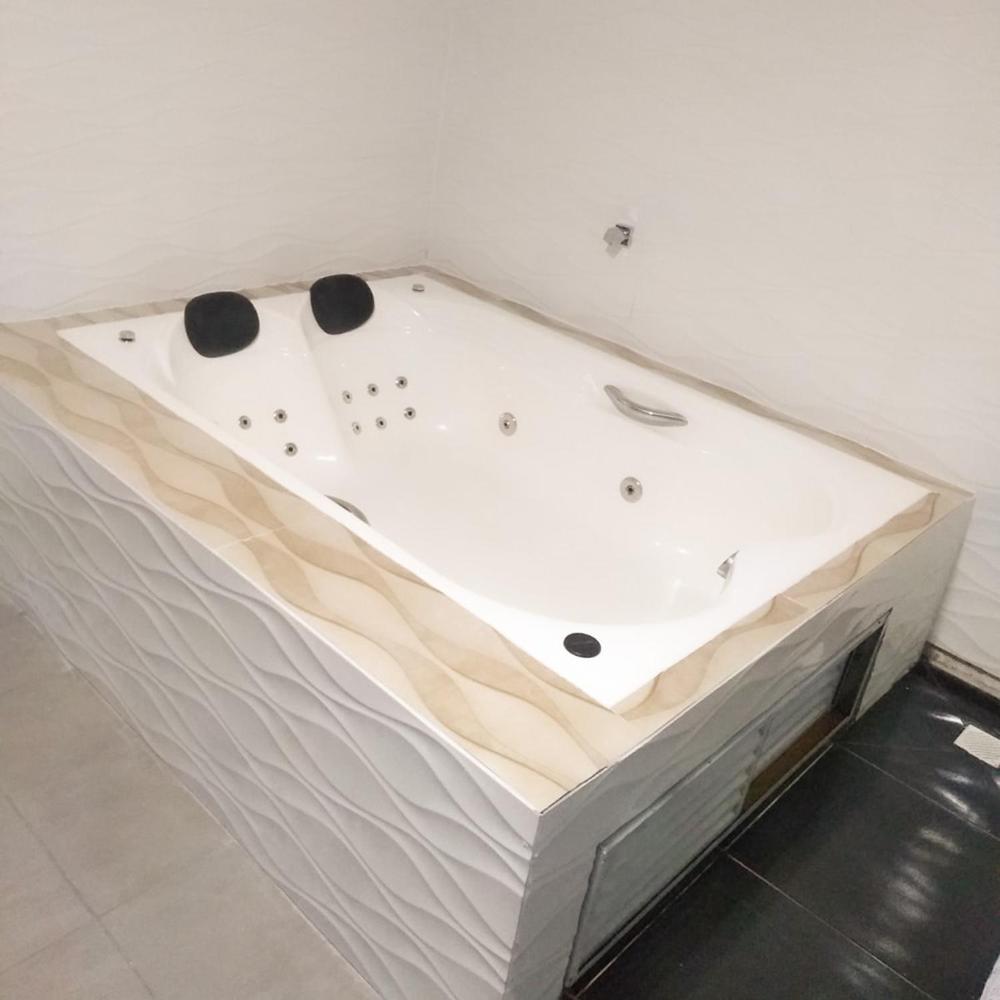 Deluxe Double Room with Bath photo 2