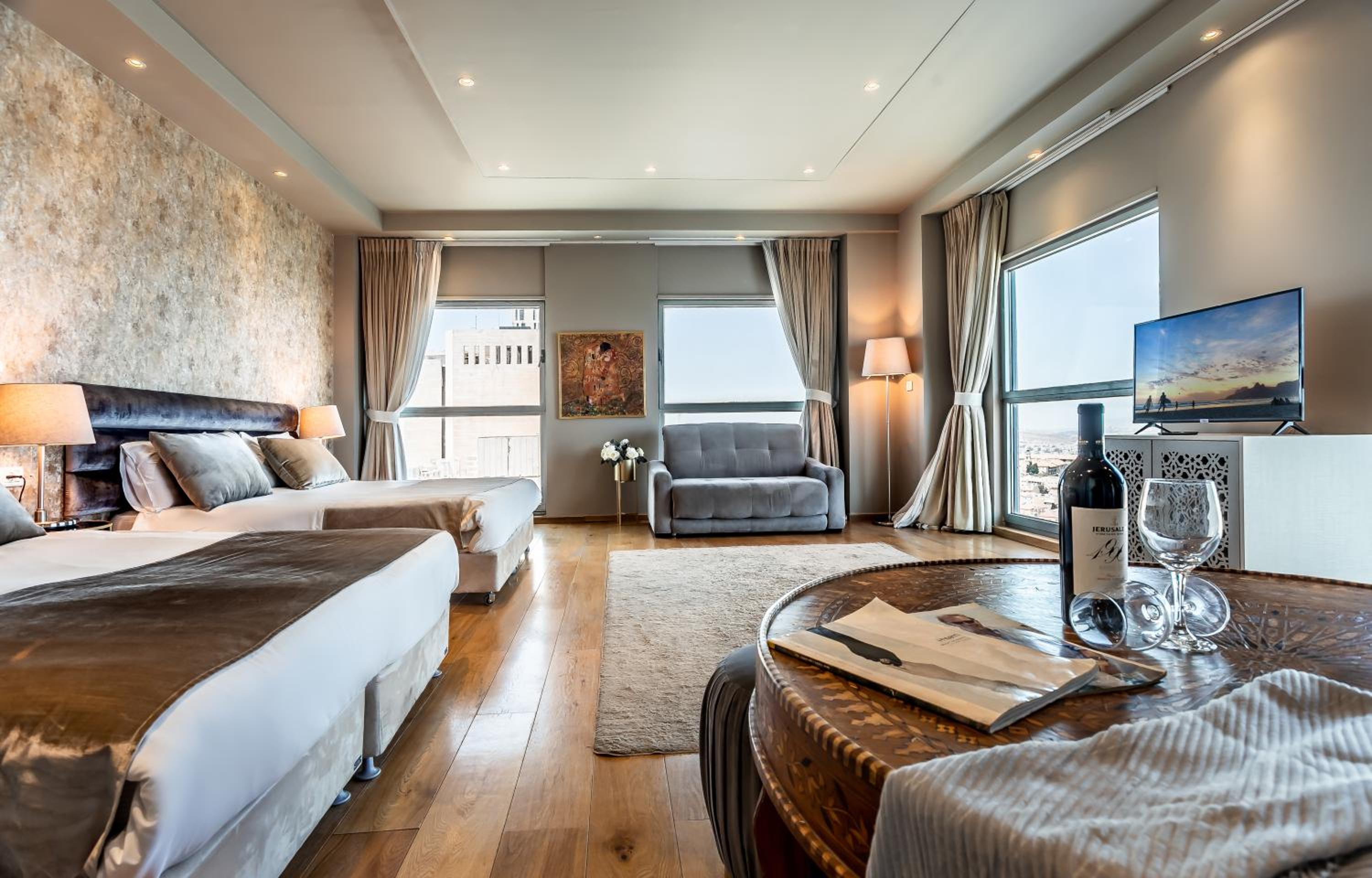 Presidential Suite photo 1