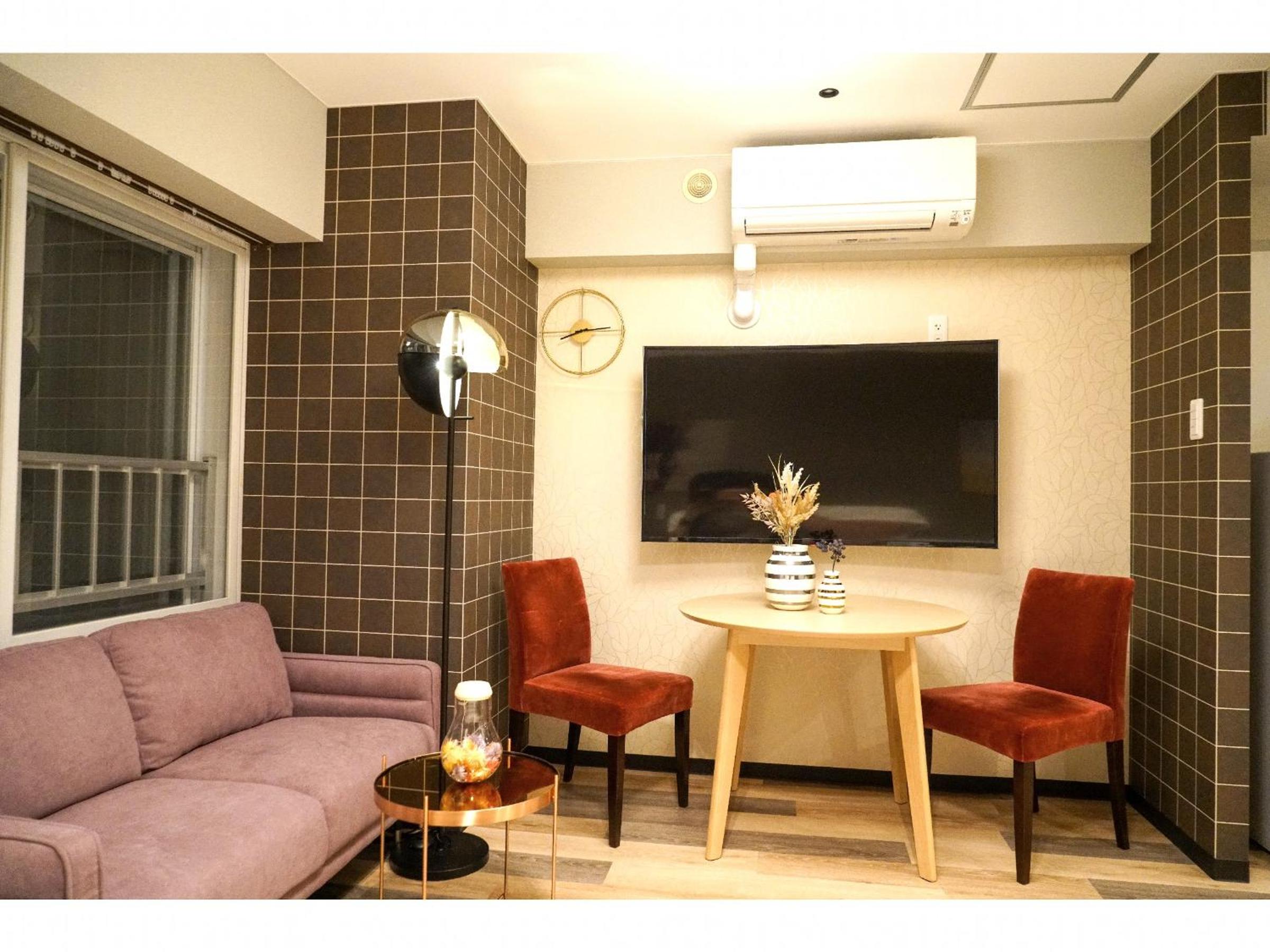 Standard Family Room - Photo 6