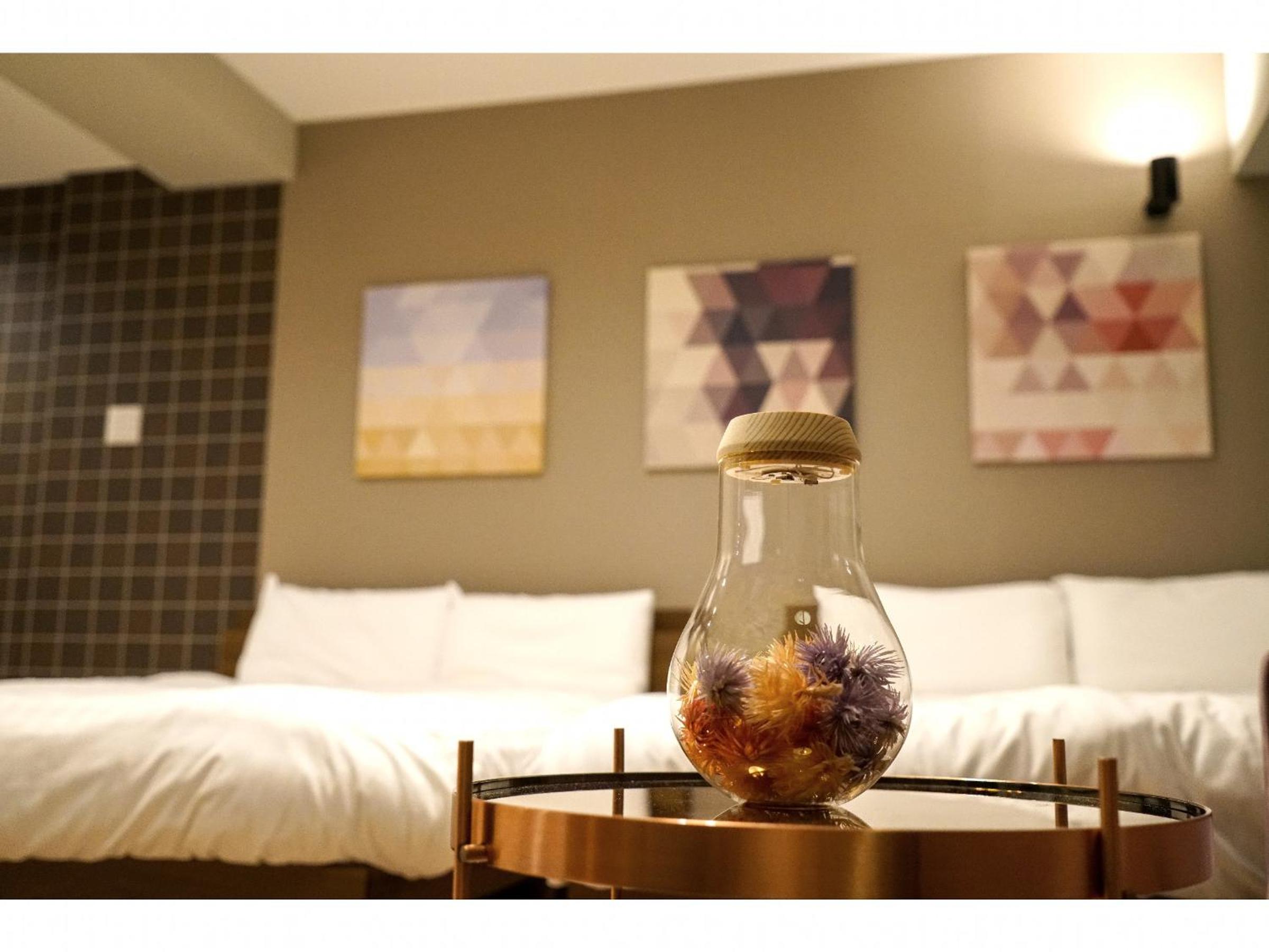 Standard Family Room - Photo 2
