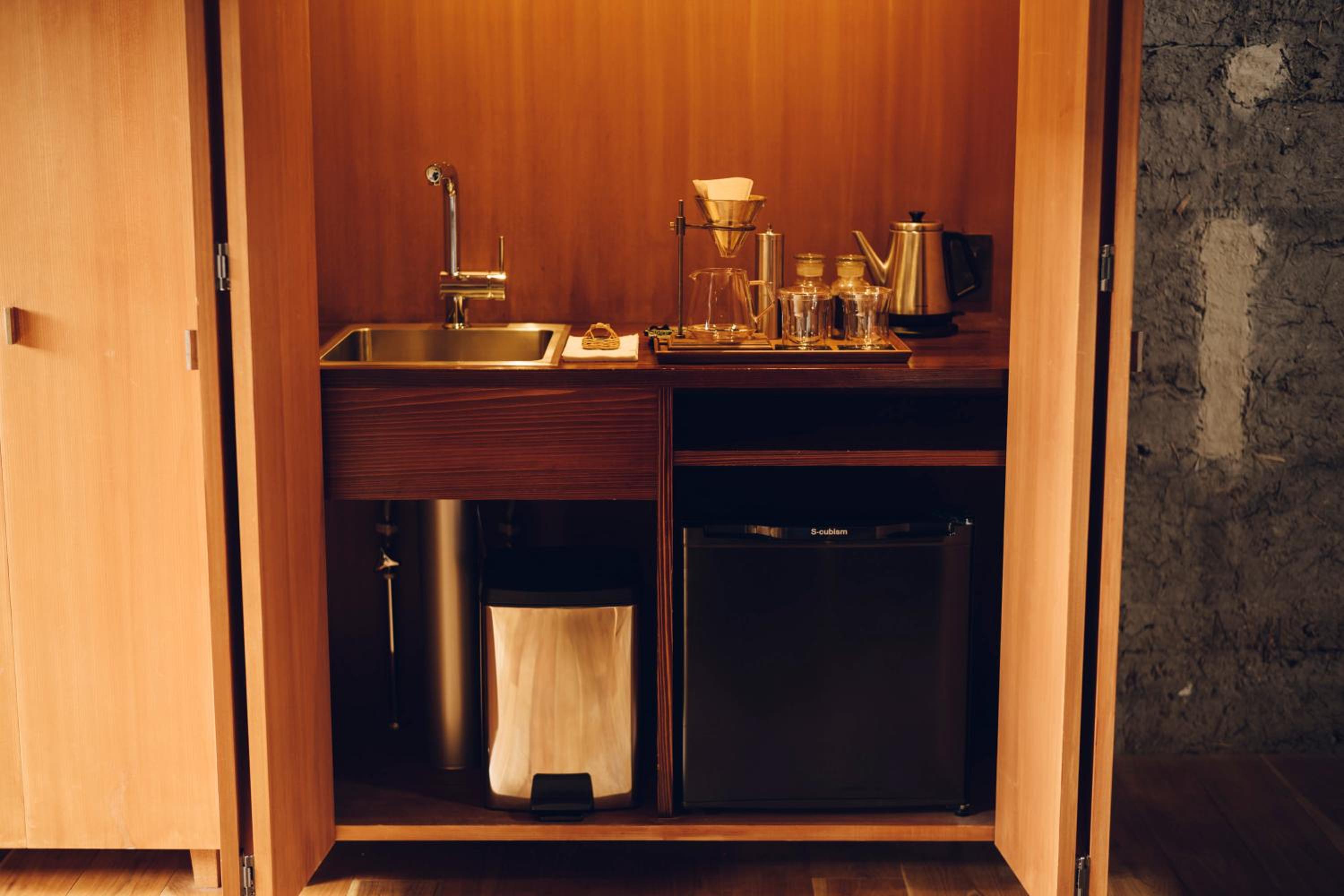 Two-Bedroom House - Photo 41