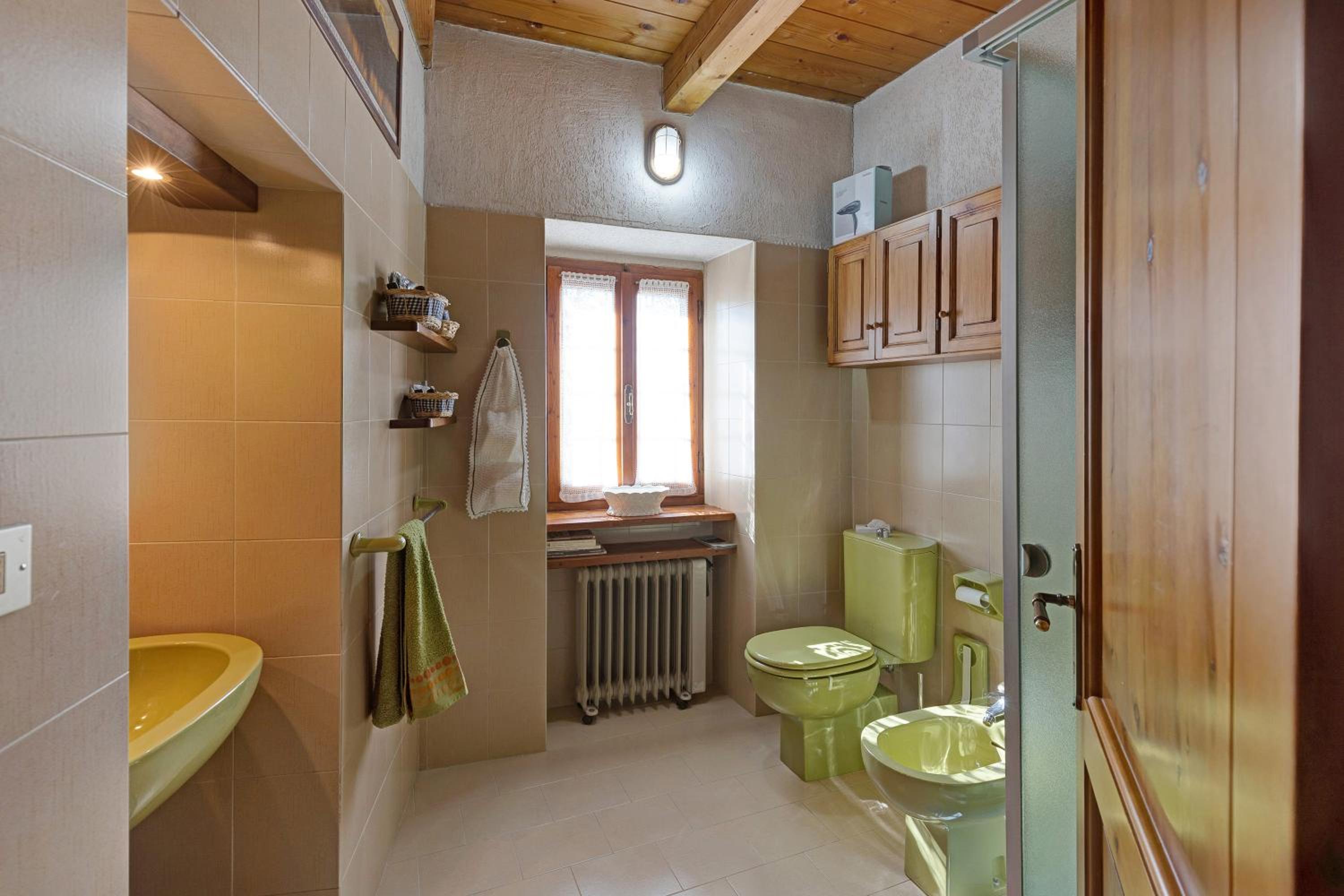 Two-Bedroom House - Photo 16