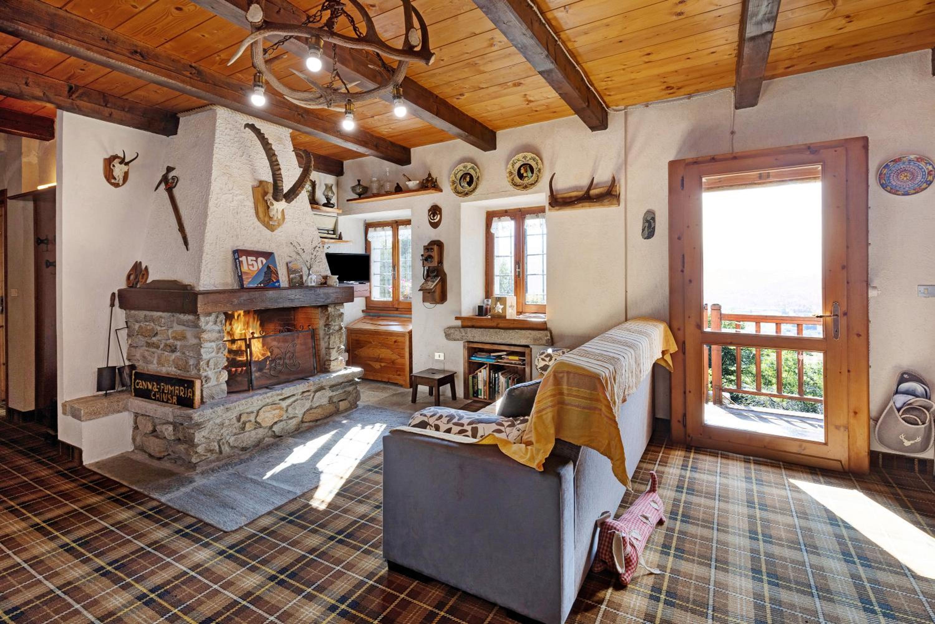 Two-Bedroom House - Photo 35