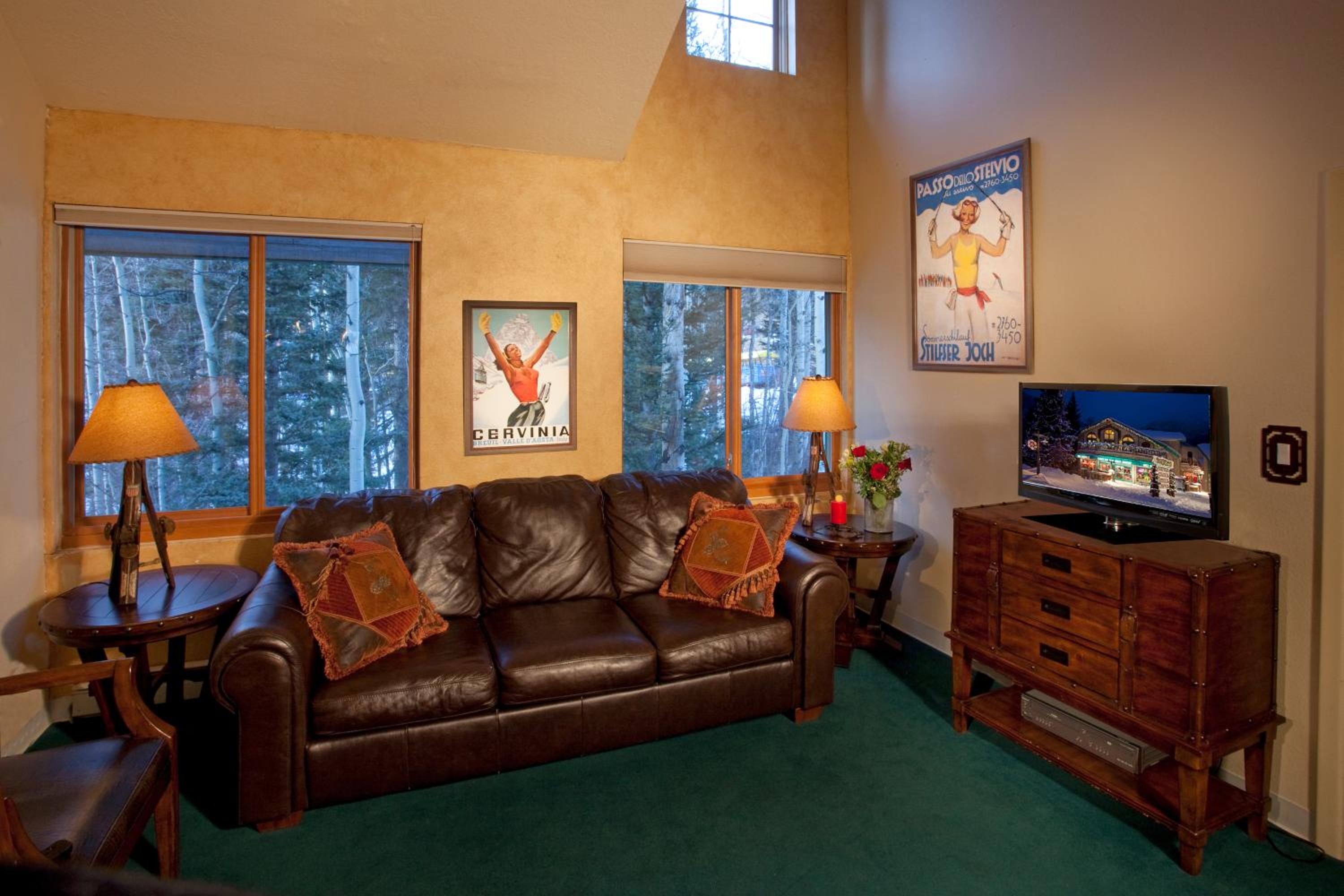 One-Bedroom Loft photo 1