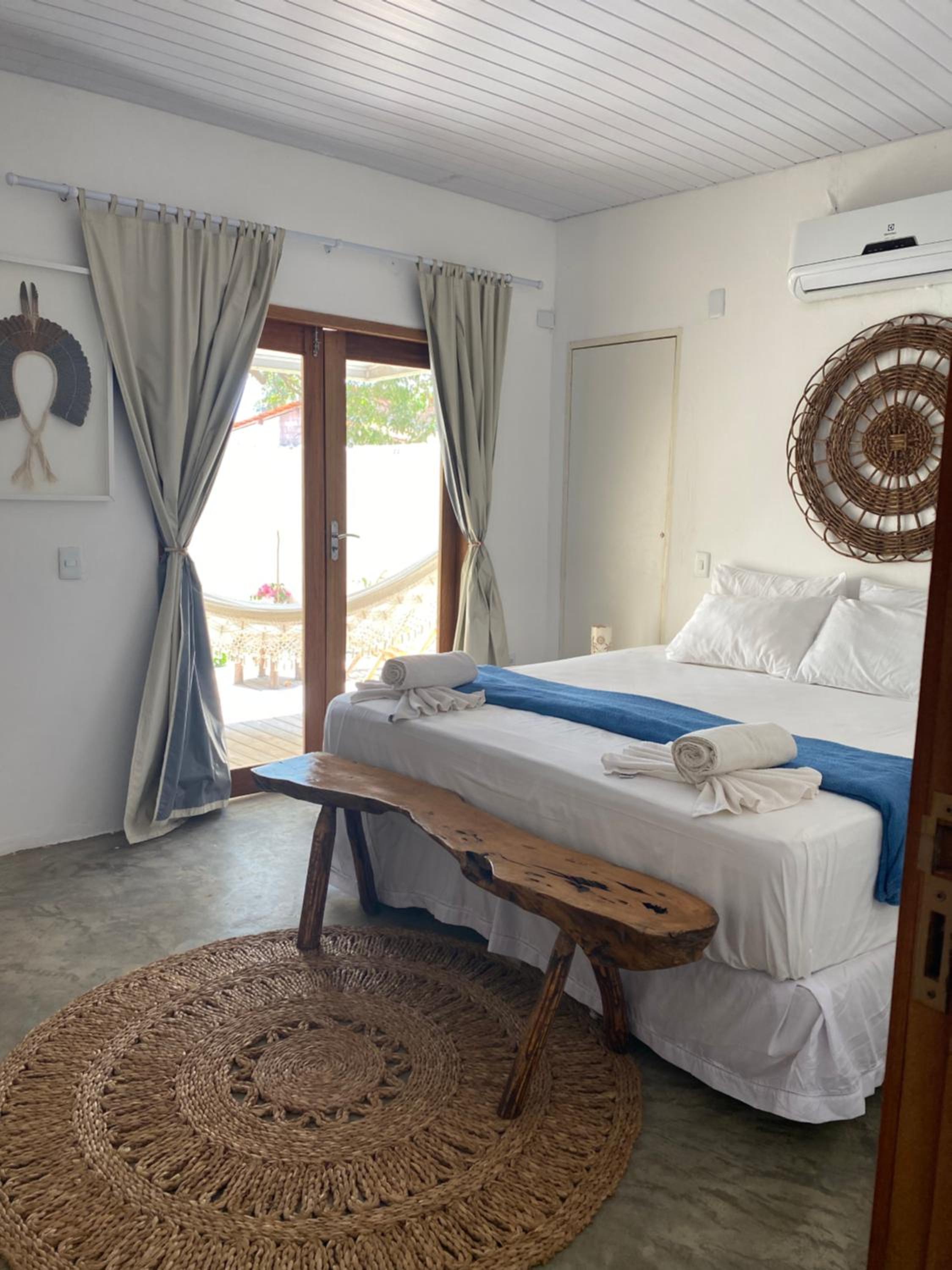 Deluxe Double Room with Balcony photo 1
