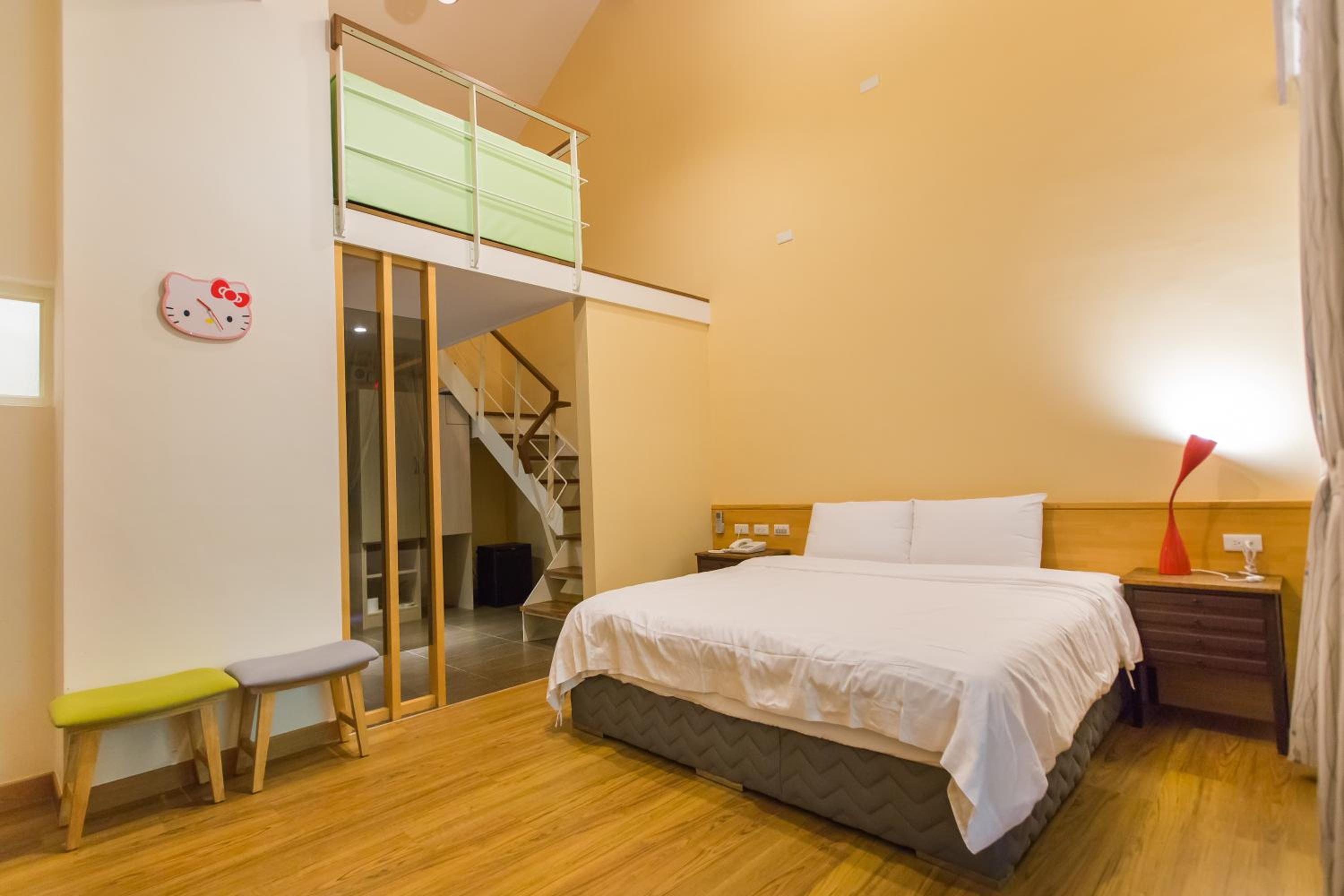 Deluxe Quadruple Room