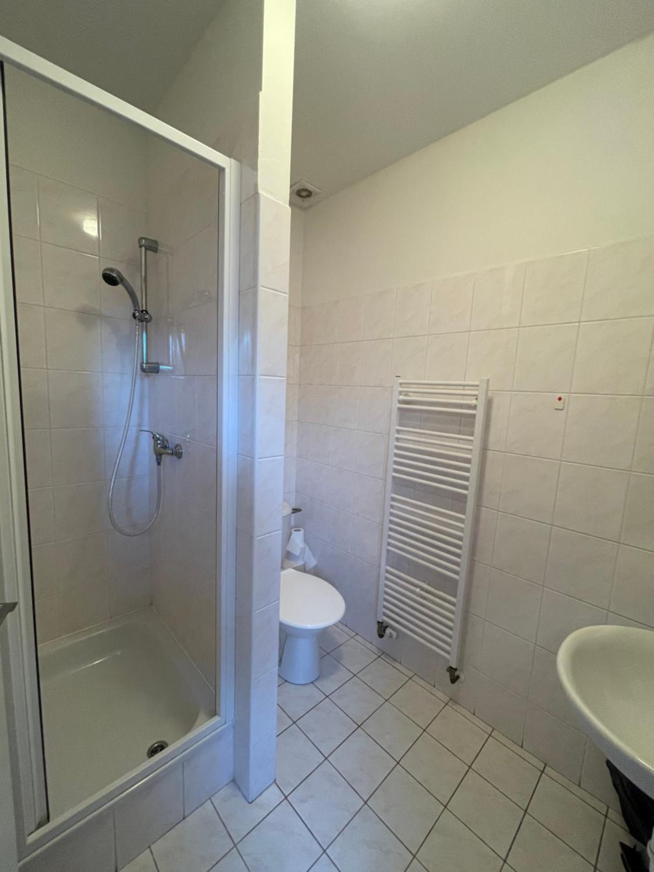 Double Room - Photo 4