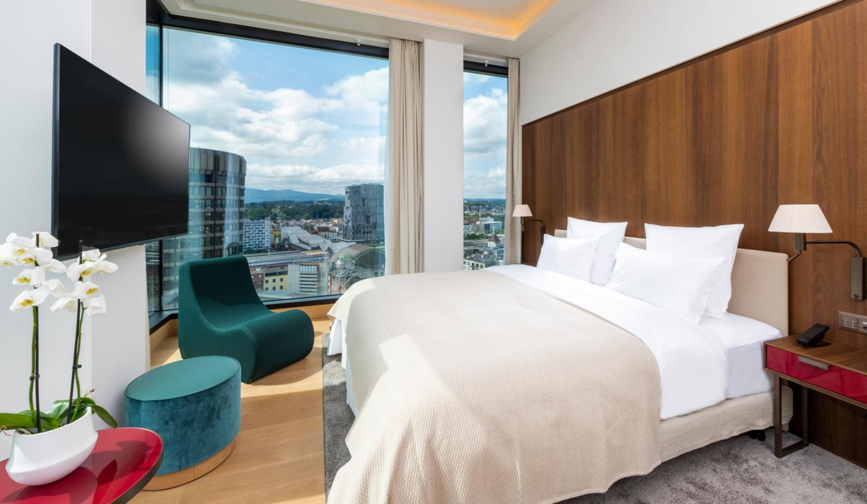 Junior King Suite - Photo 1