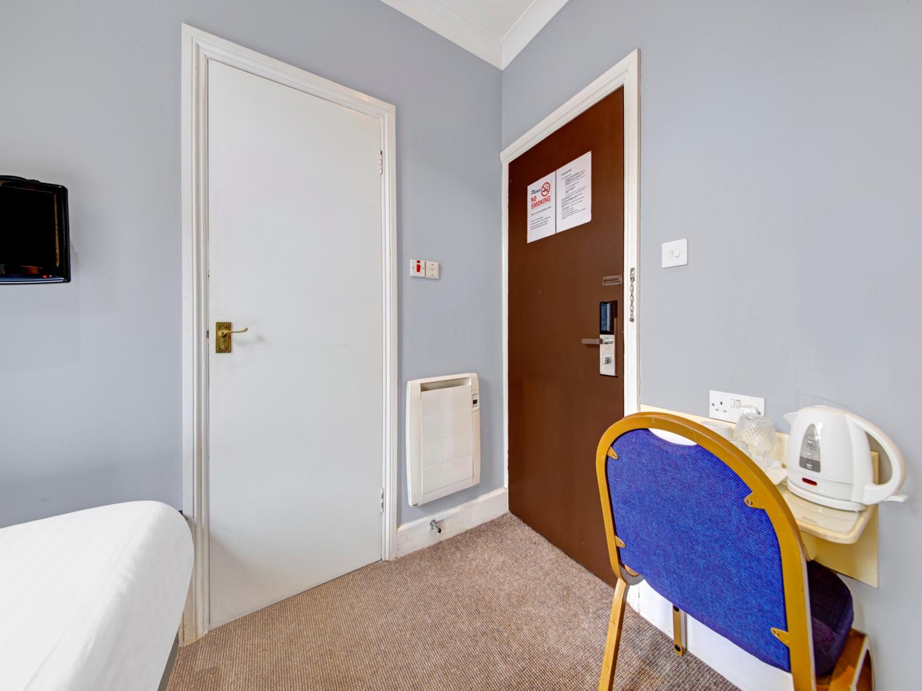 Standard Single Room photo 2